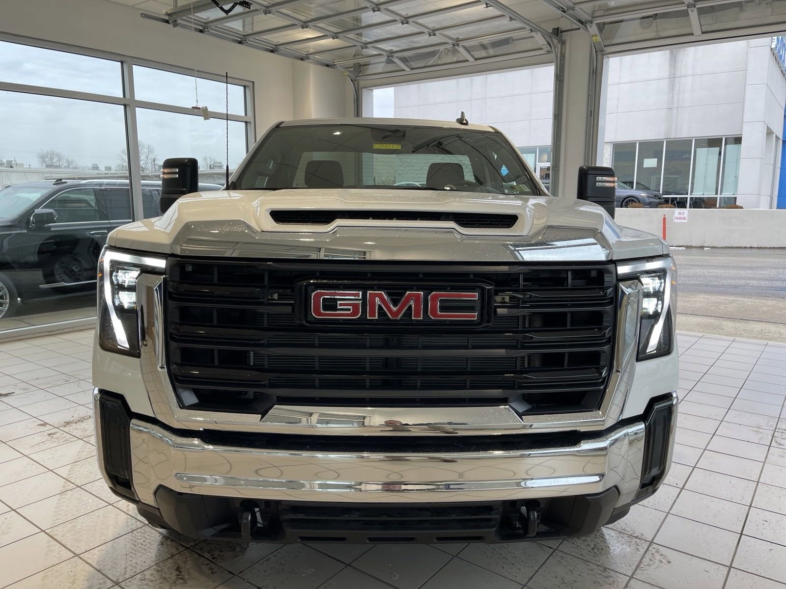 2024 GMC Sierra 2500 HD Pro