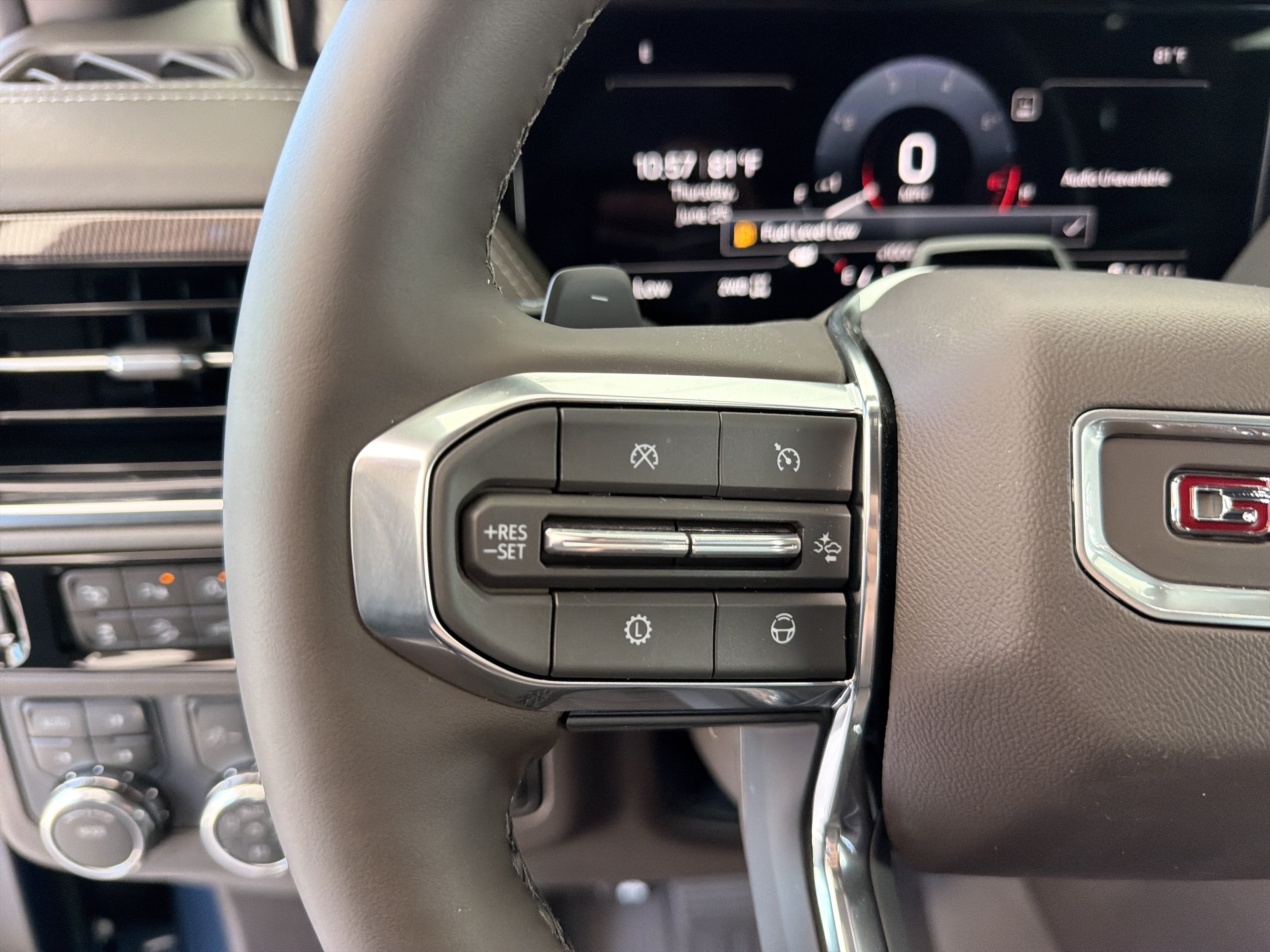 2026 GMC Yukon XL Elevation