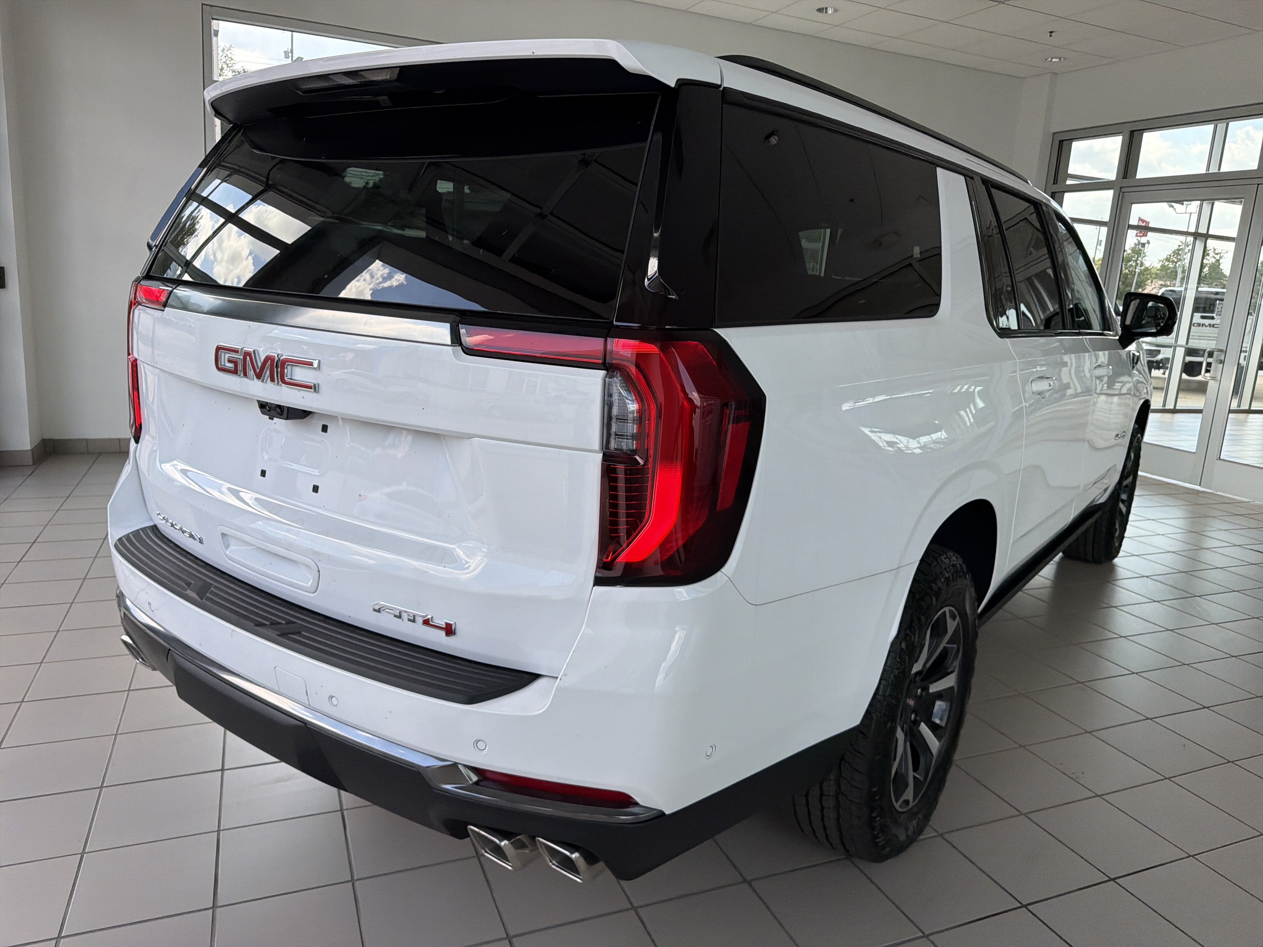 2026 GMC Yukon XL AT4