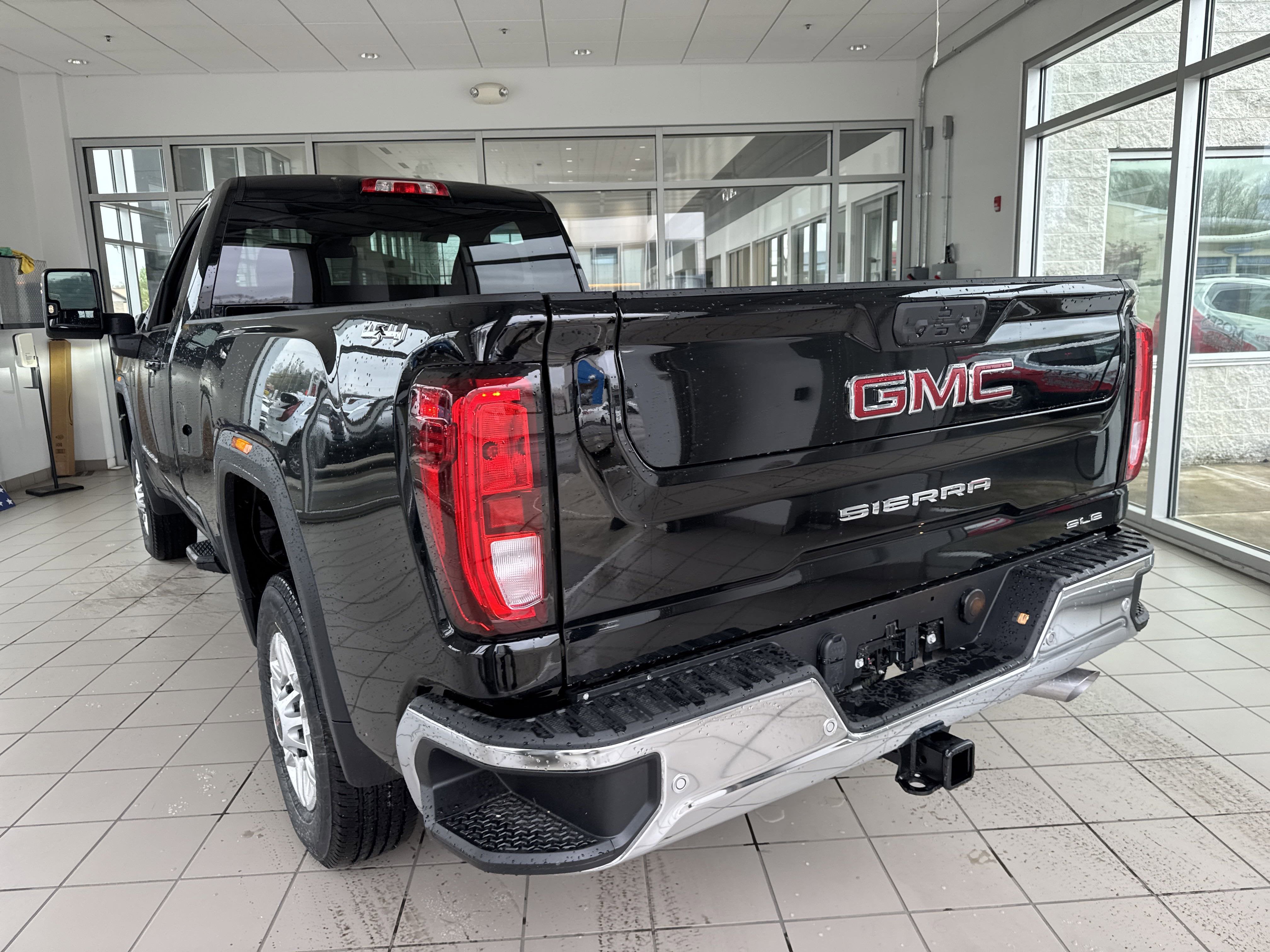 2025 GMC Sierra 2500 HD SLE
