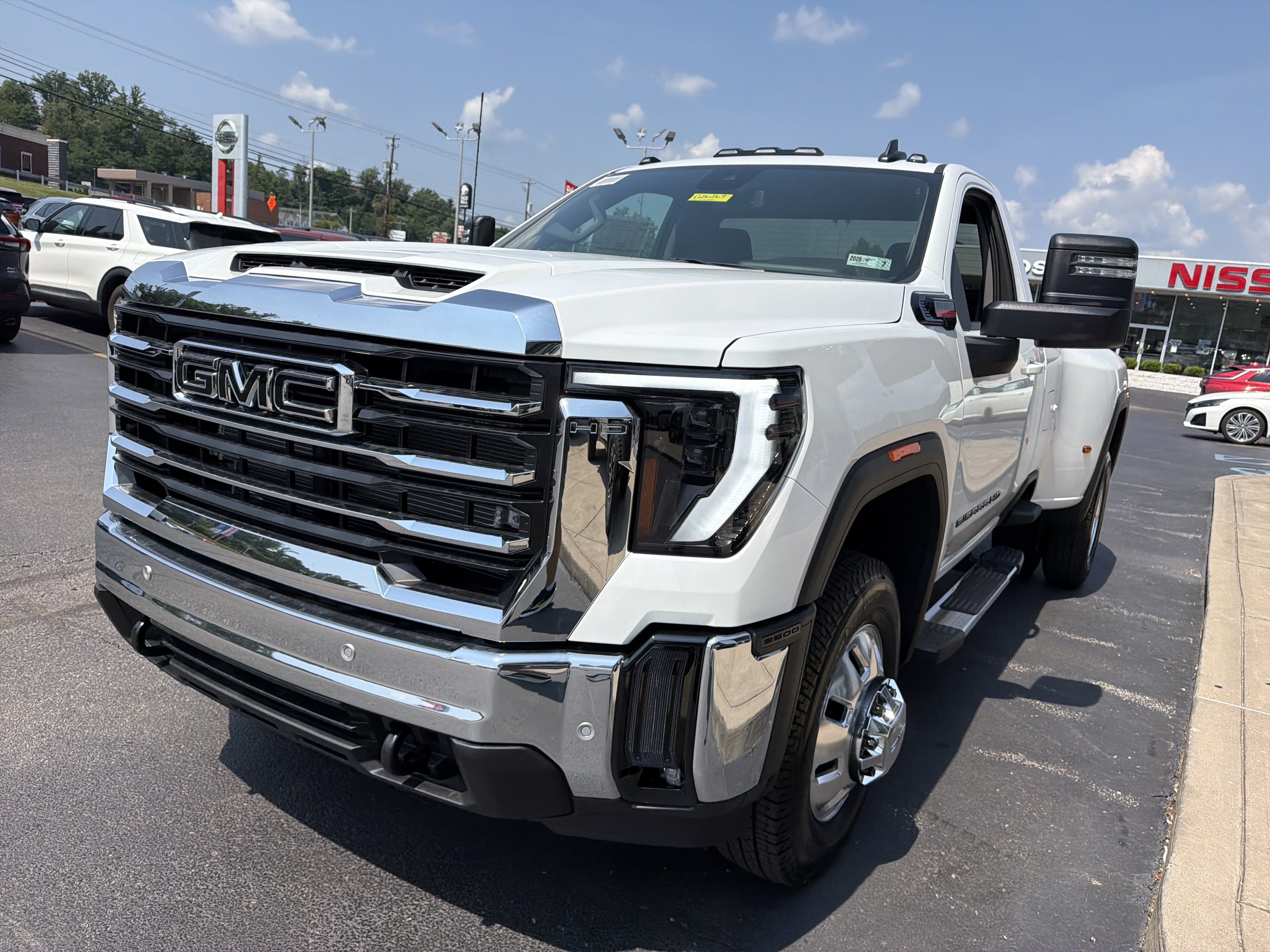 2026 GMC Sierra 3500 HD SLE DRW