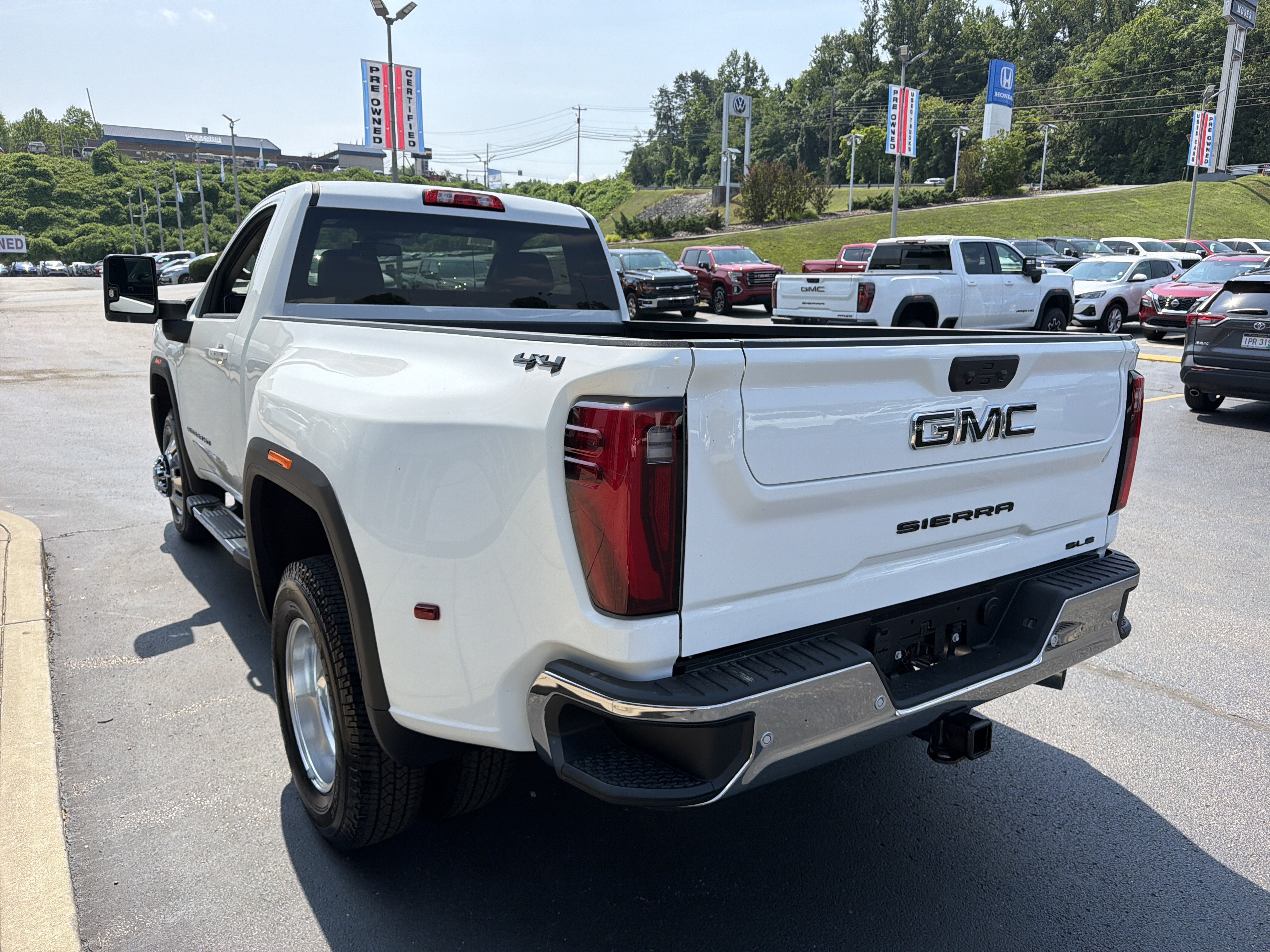 2026 GMC Sierra 3500 HD SLE DRW