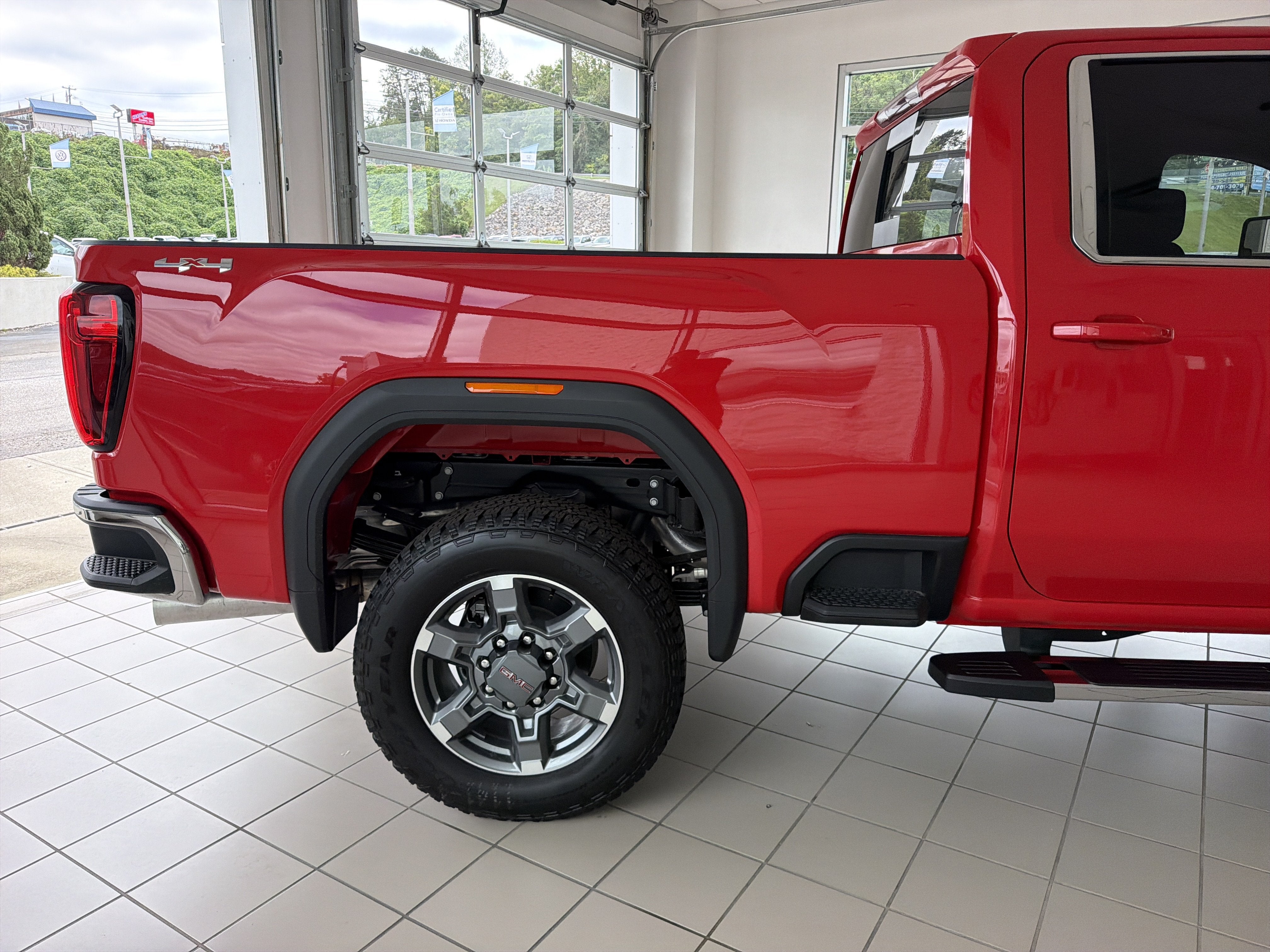2026 GMC Sierra 2500 HD SLE