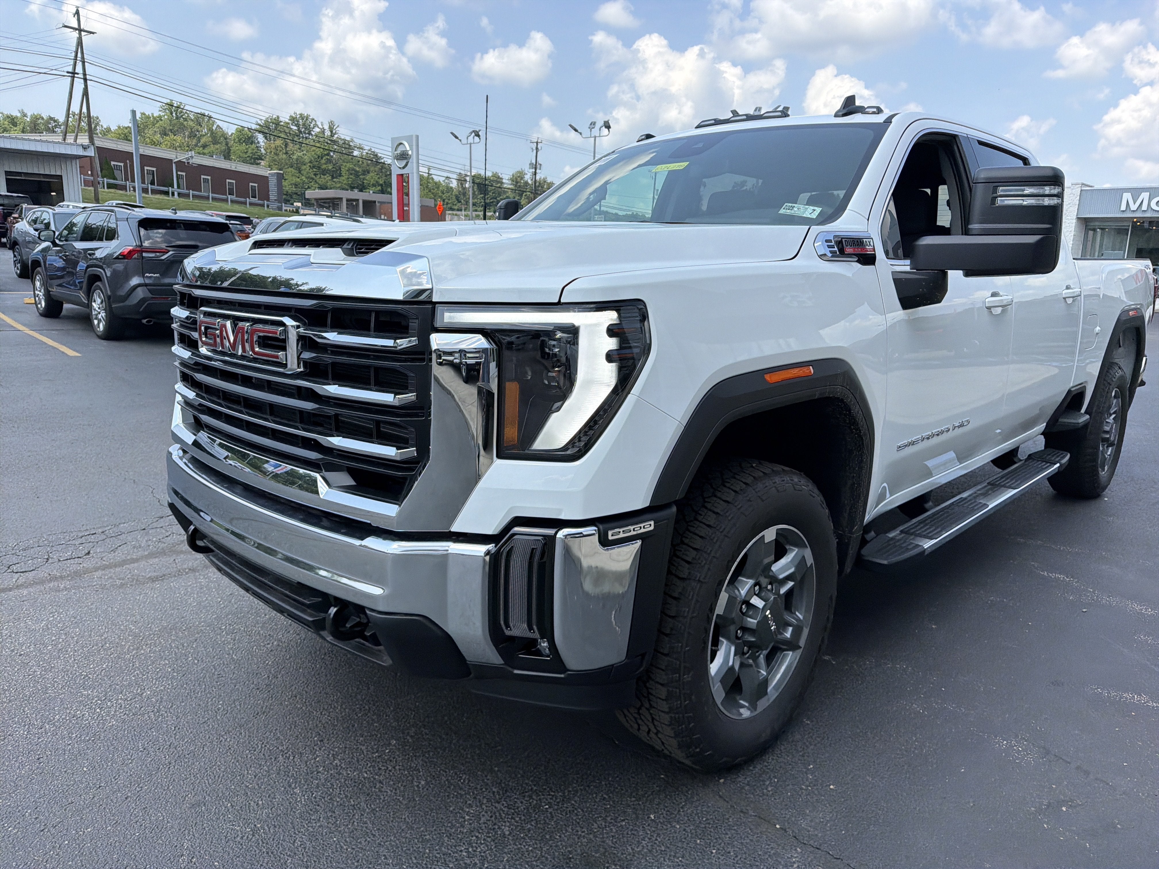 2026 GMC Sierra 2500 HD SLE