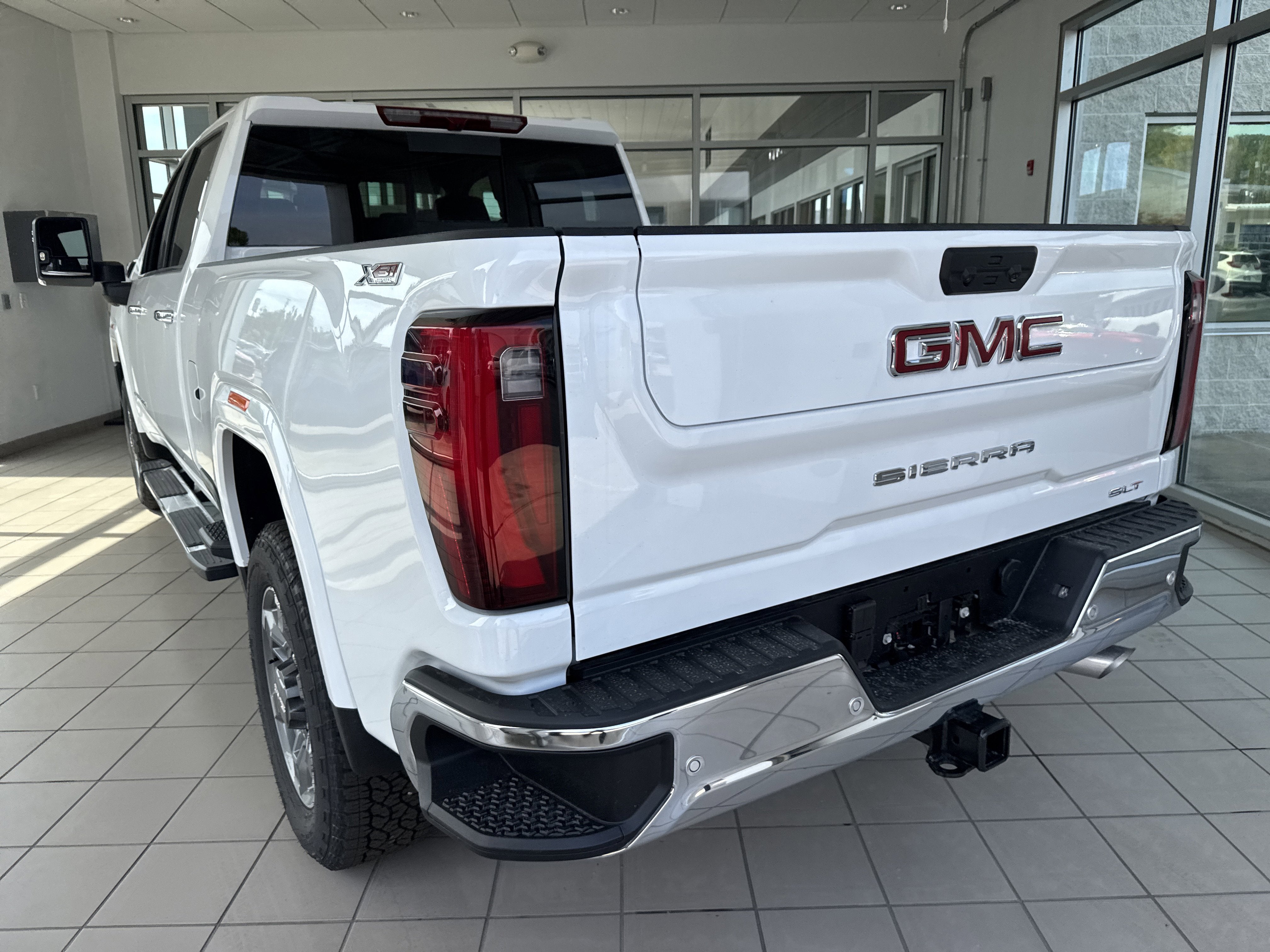 2026 GMC Sierra 2500 HD SLT