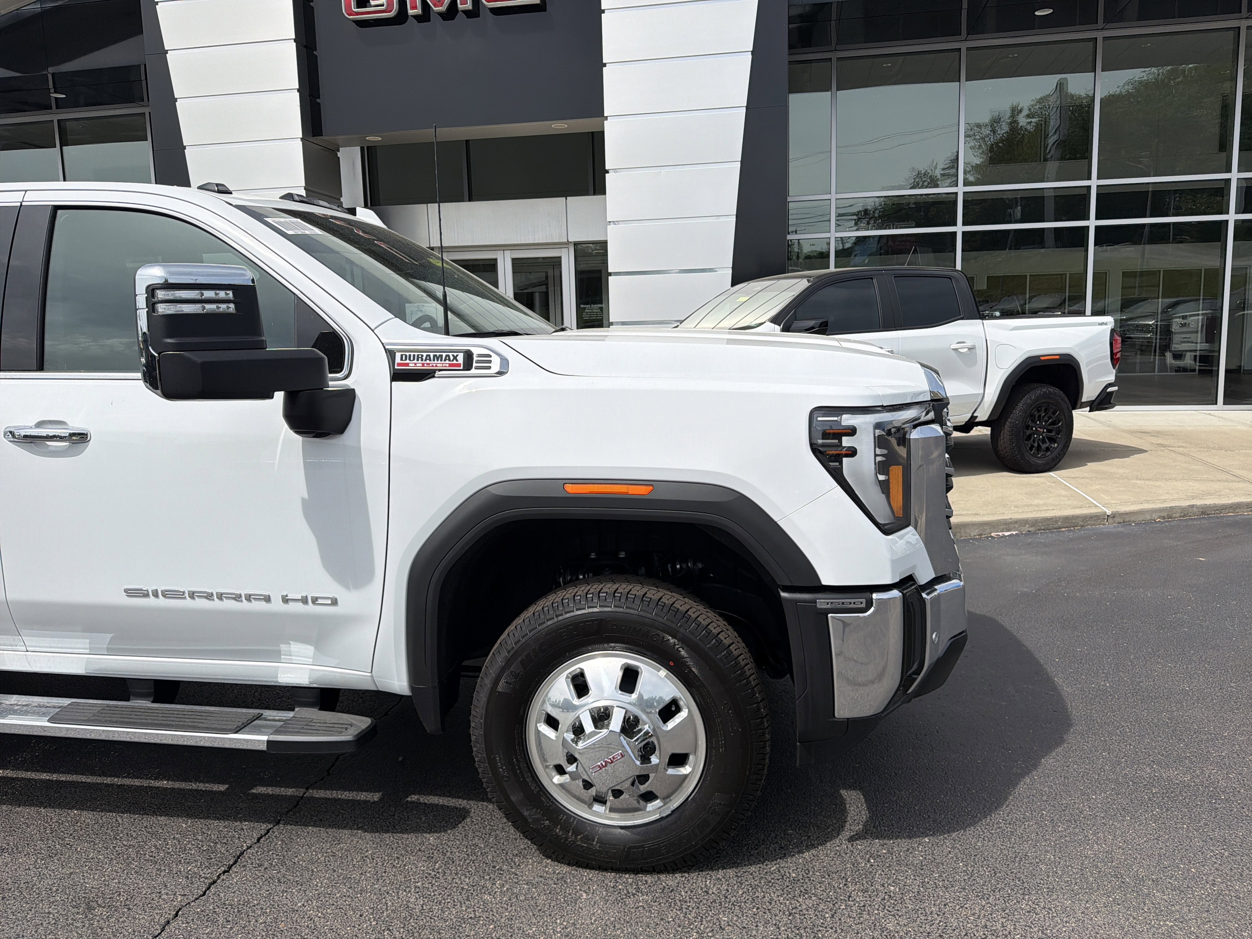 2026 GMC Sierra 3500 HD SLT DRW