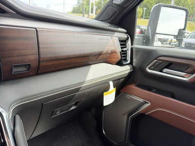 2026 GMC Sierra 3500 HD Denali Ultimate DRW