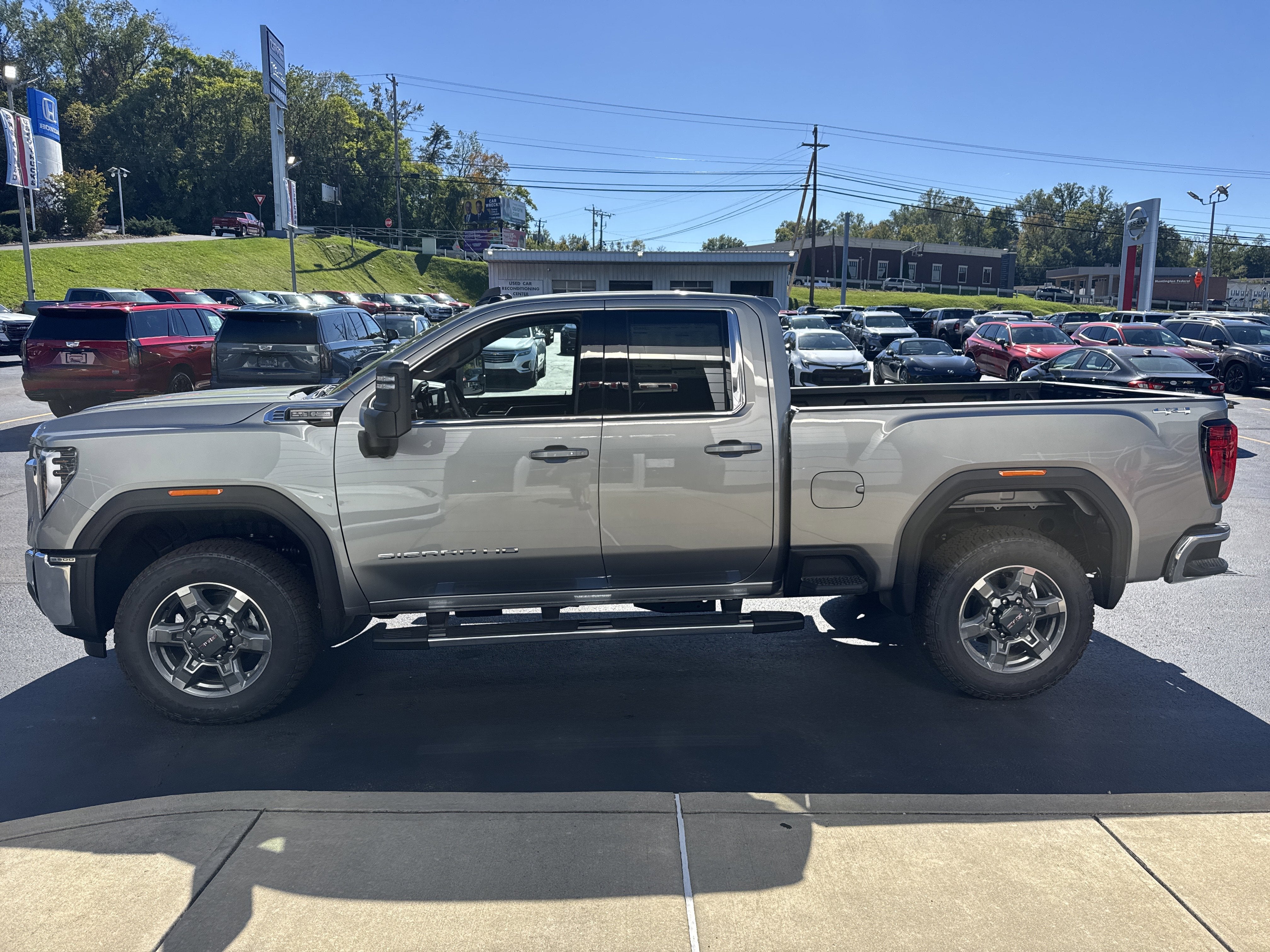2026 GMC Sierra 2500 HD SLE