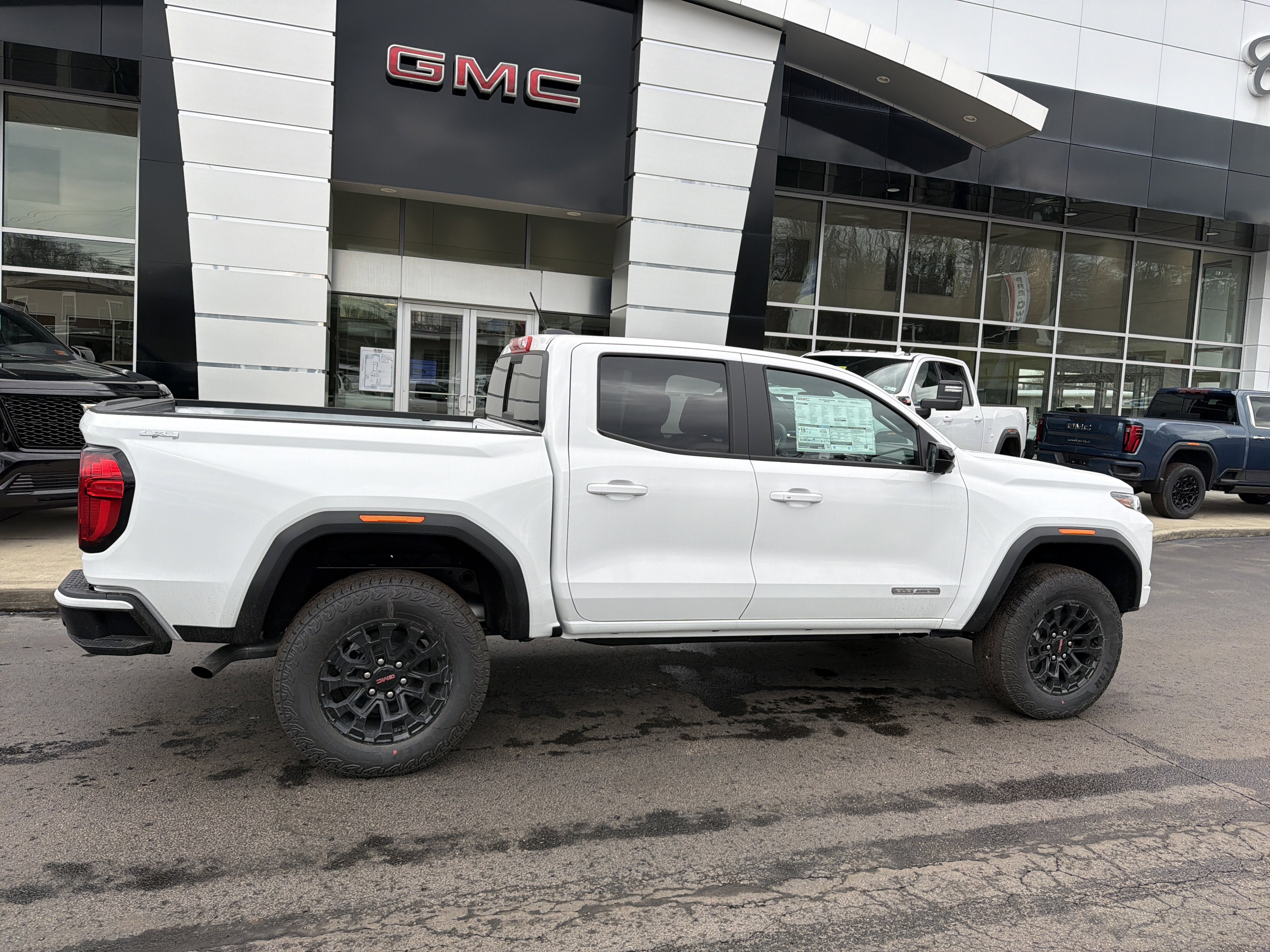 2026 GMC Canyon Elevation