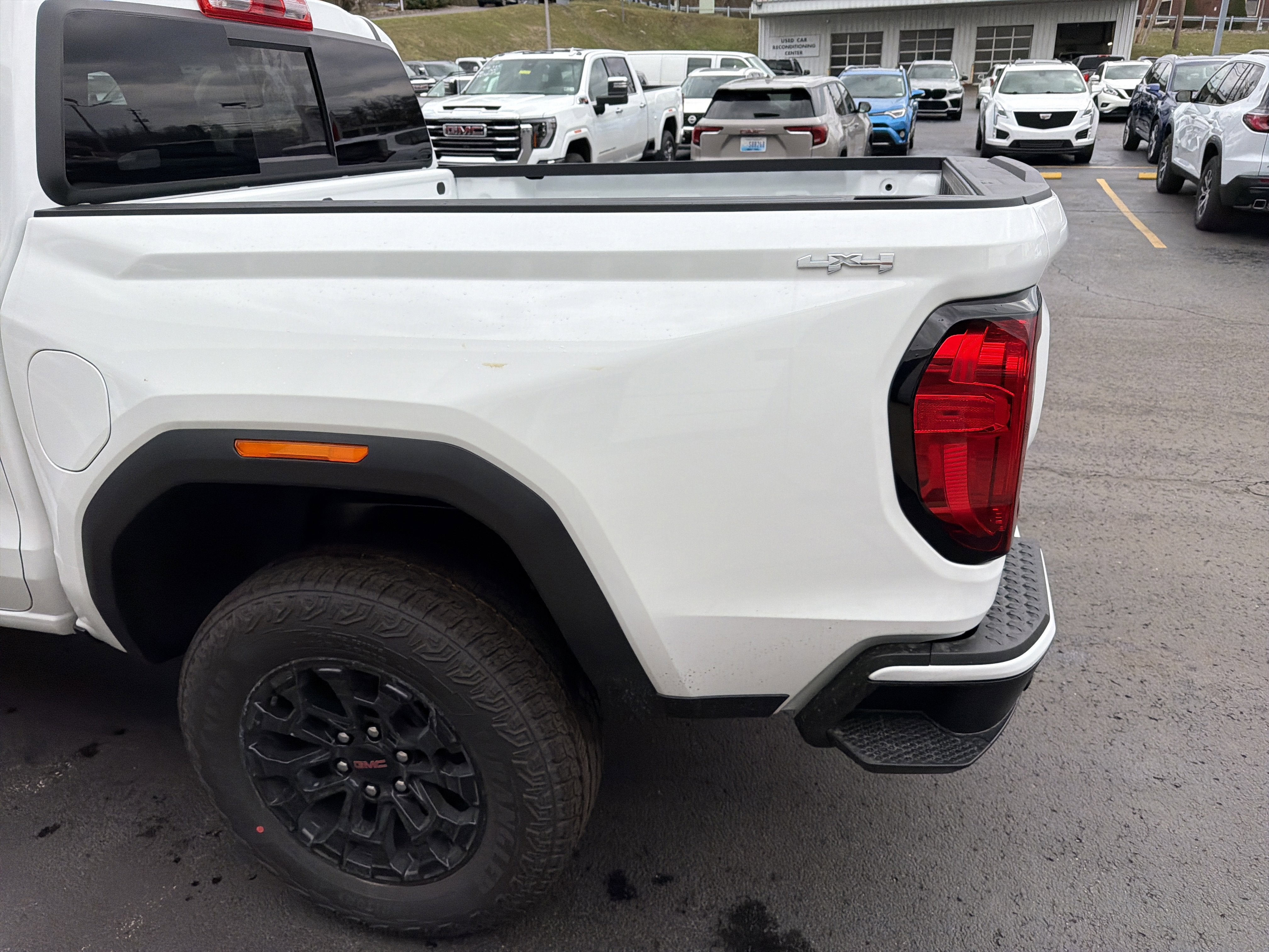 2026 GMC Canyon Elevation