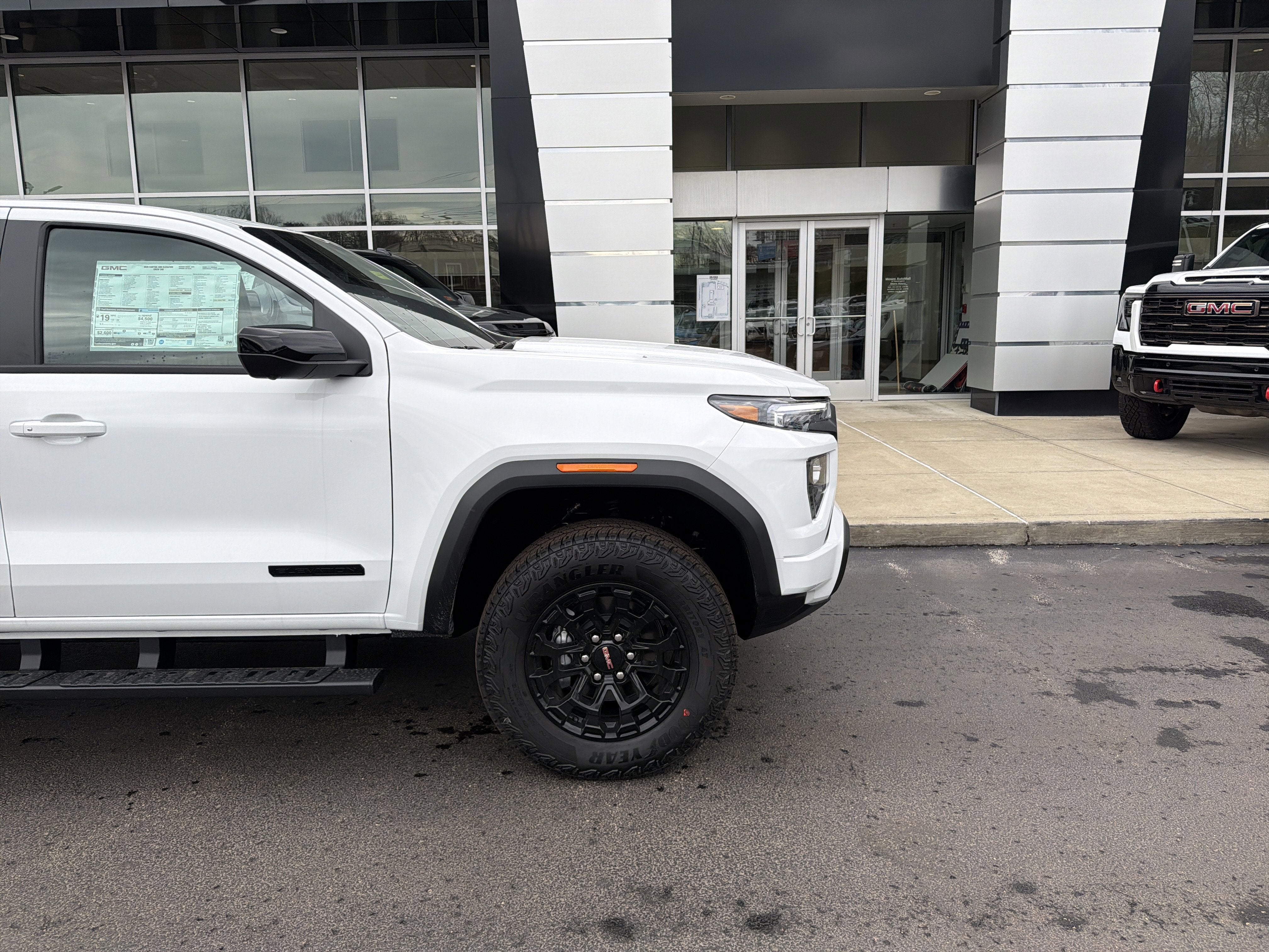 2026 GMC Canyon Elevation