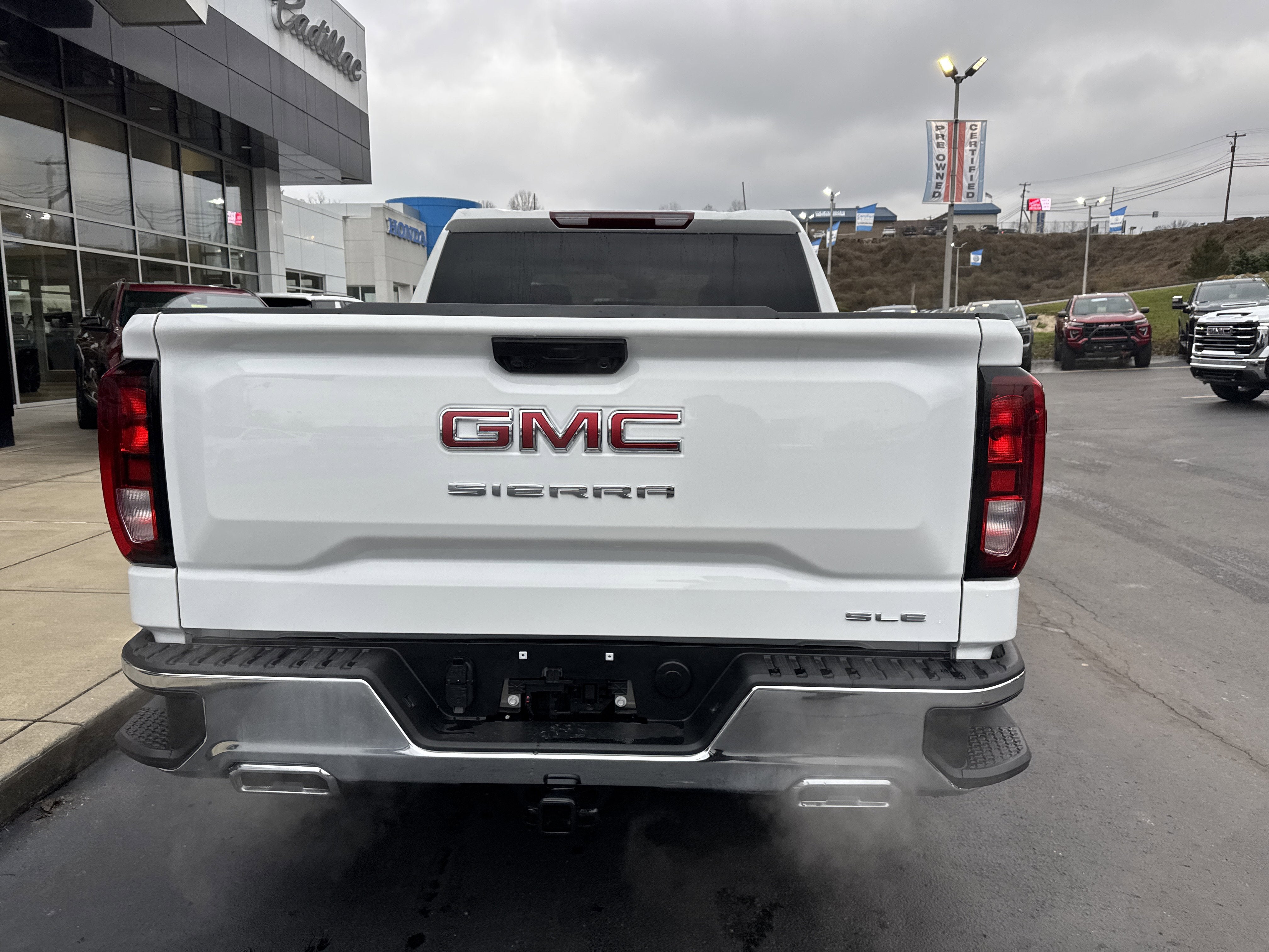 2026 GMC Sierra 1500 SLE