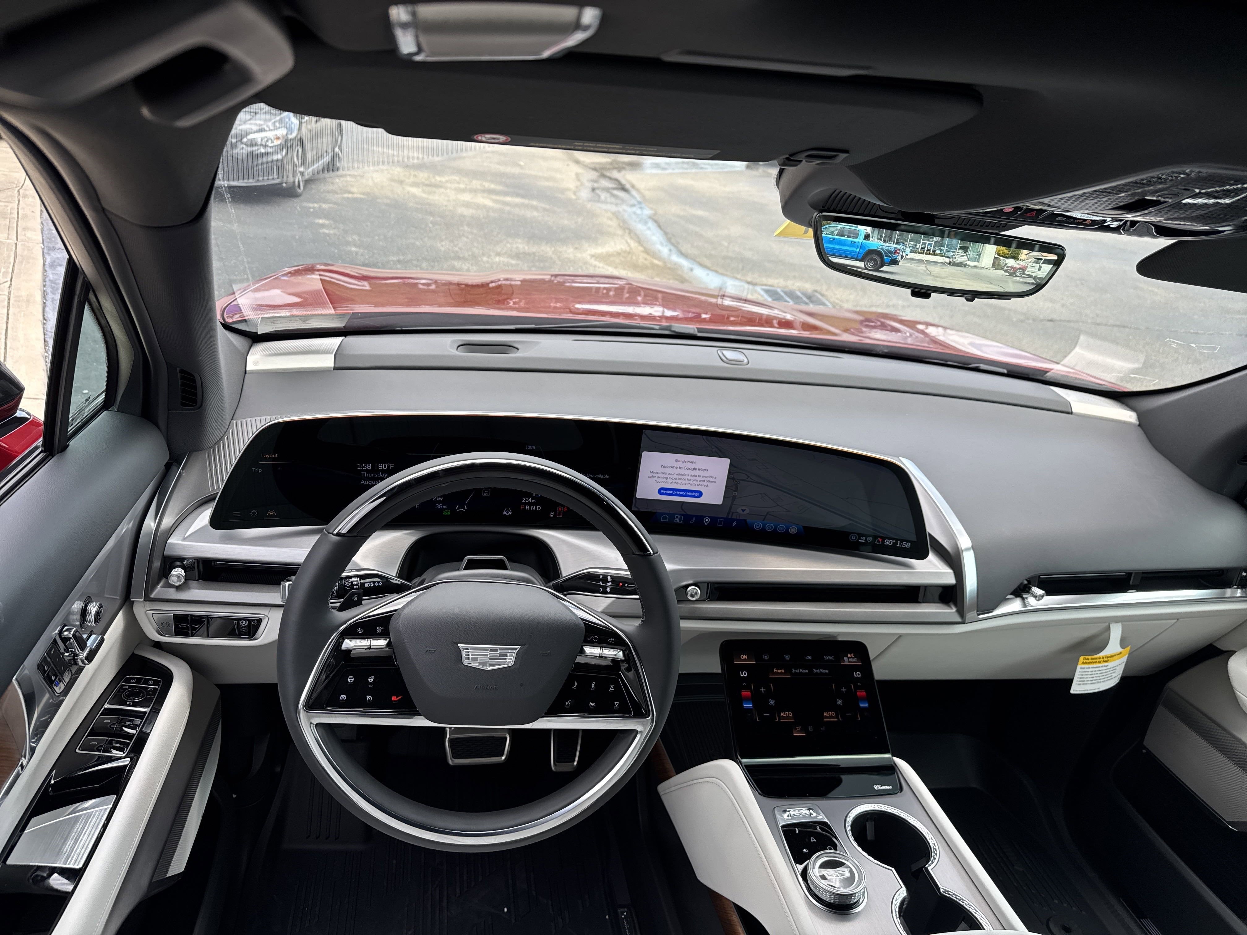 2026 Cadillac VISTIQ Sport