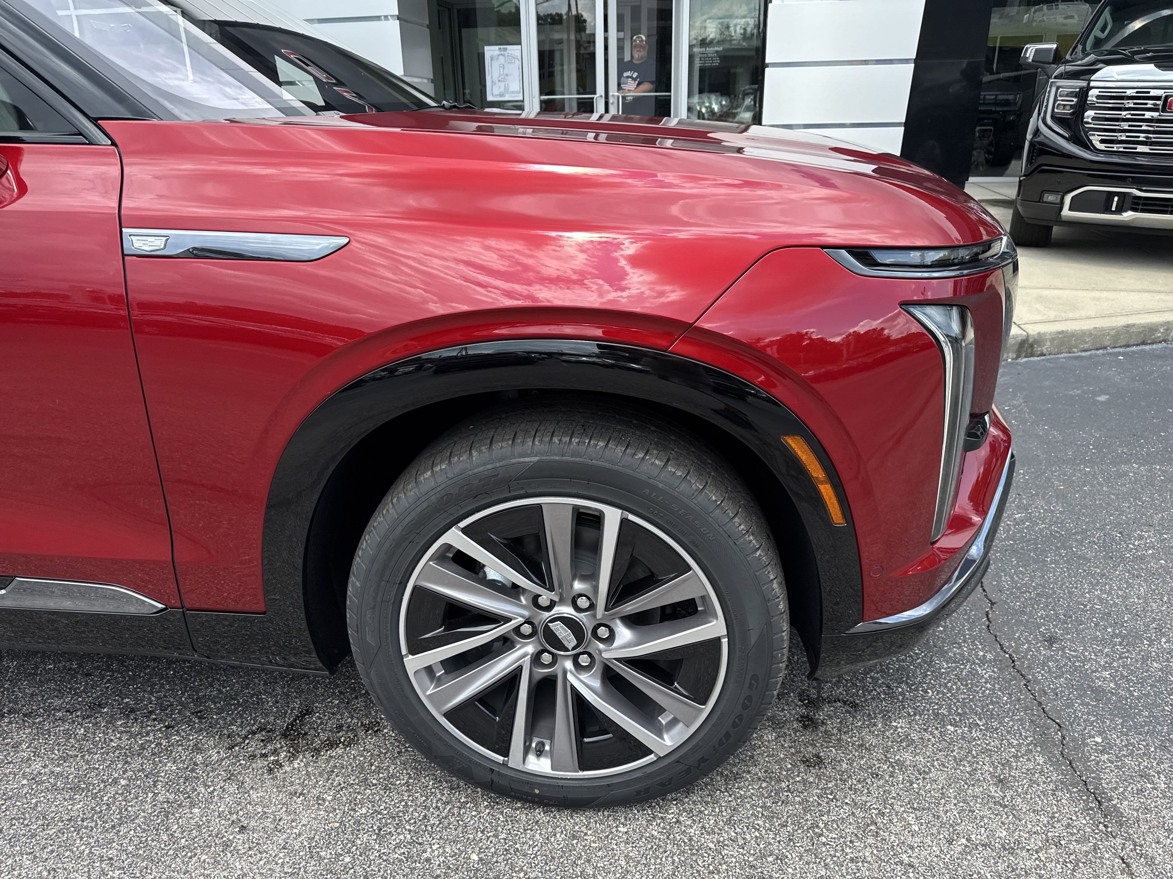 2026 Cadillac VISTIQ Sport