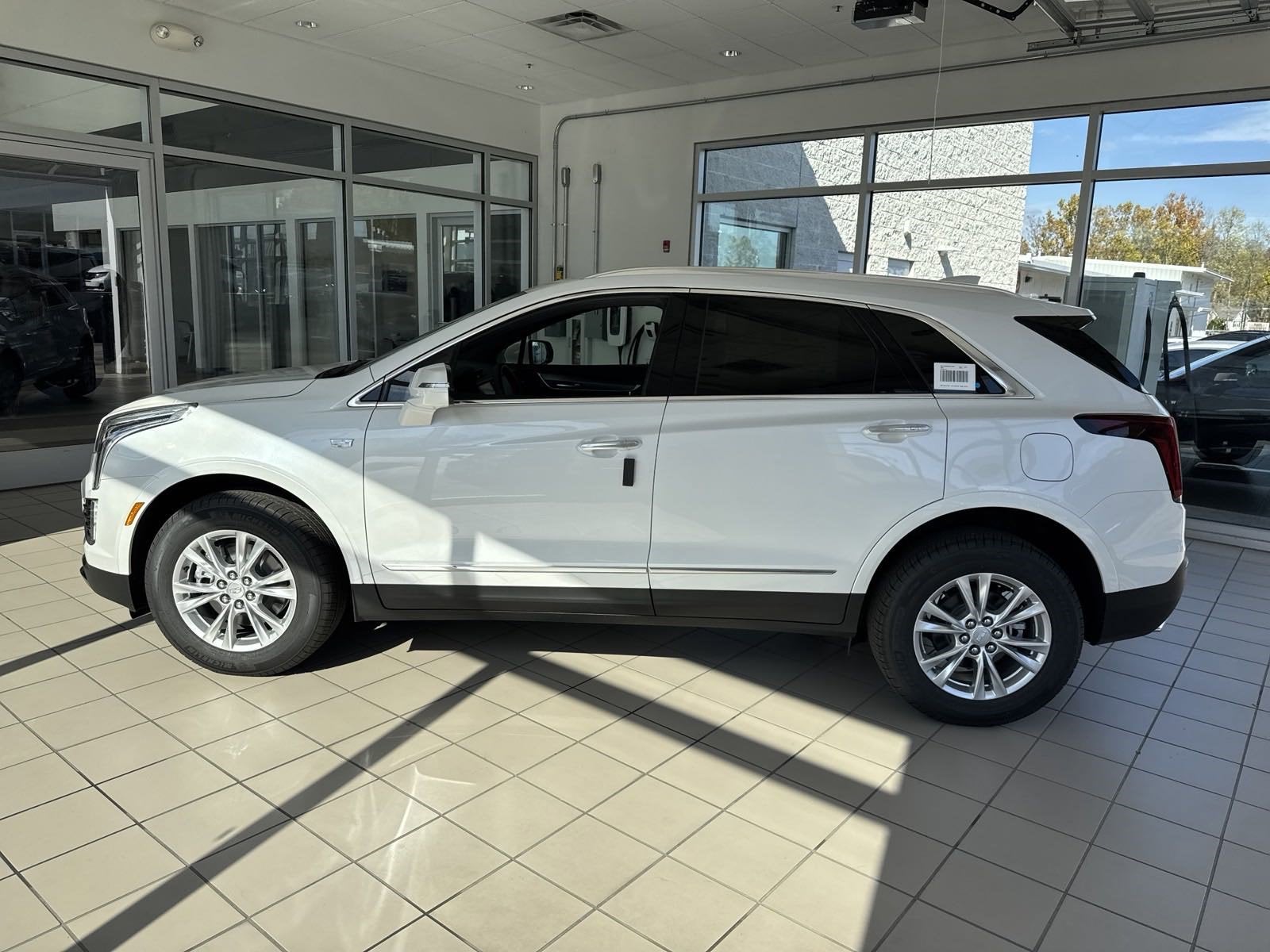 2025 Cadillac XT5 Luxury