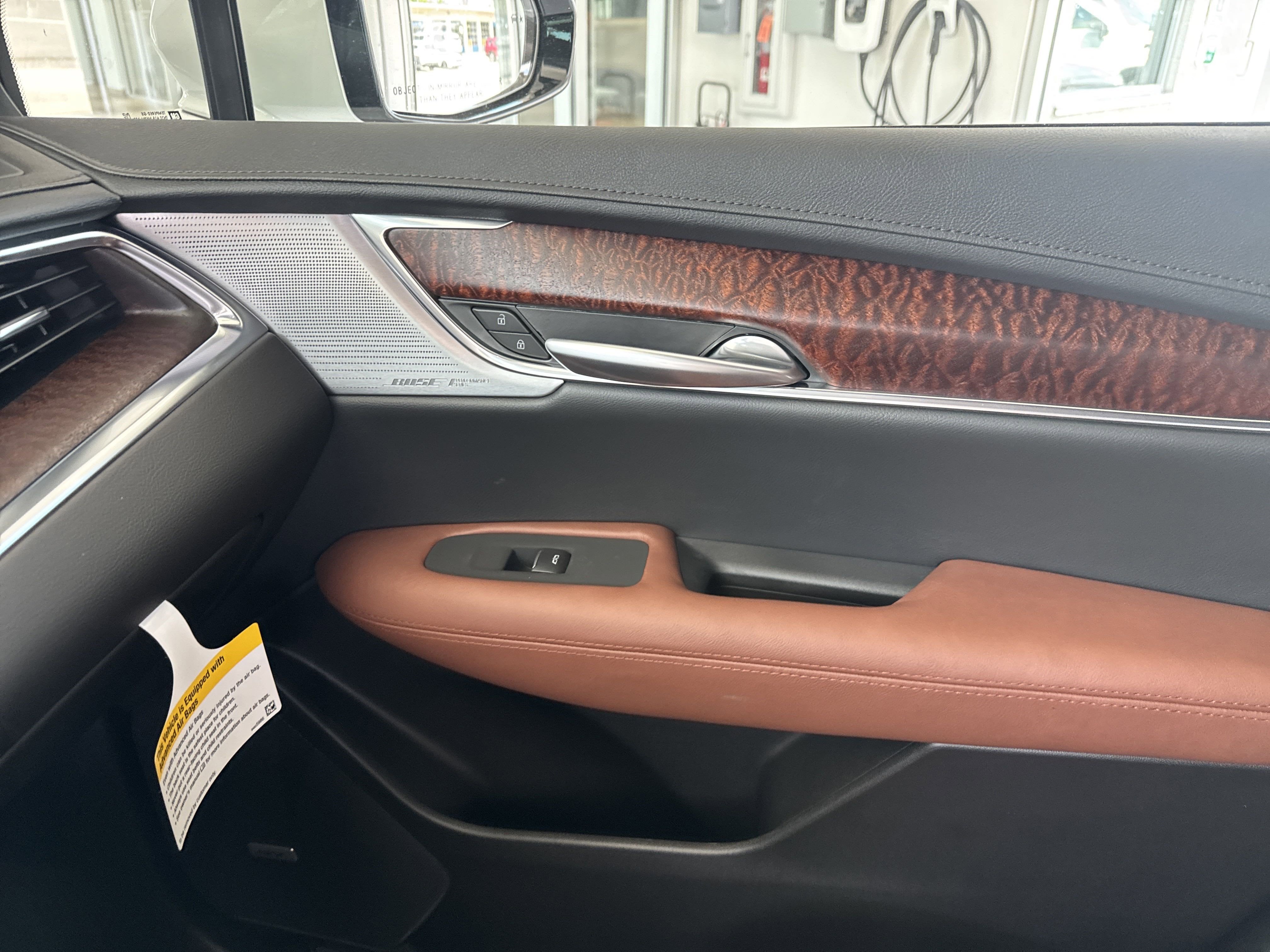 2025 Cadillac XT5 Sport