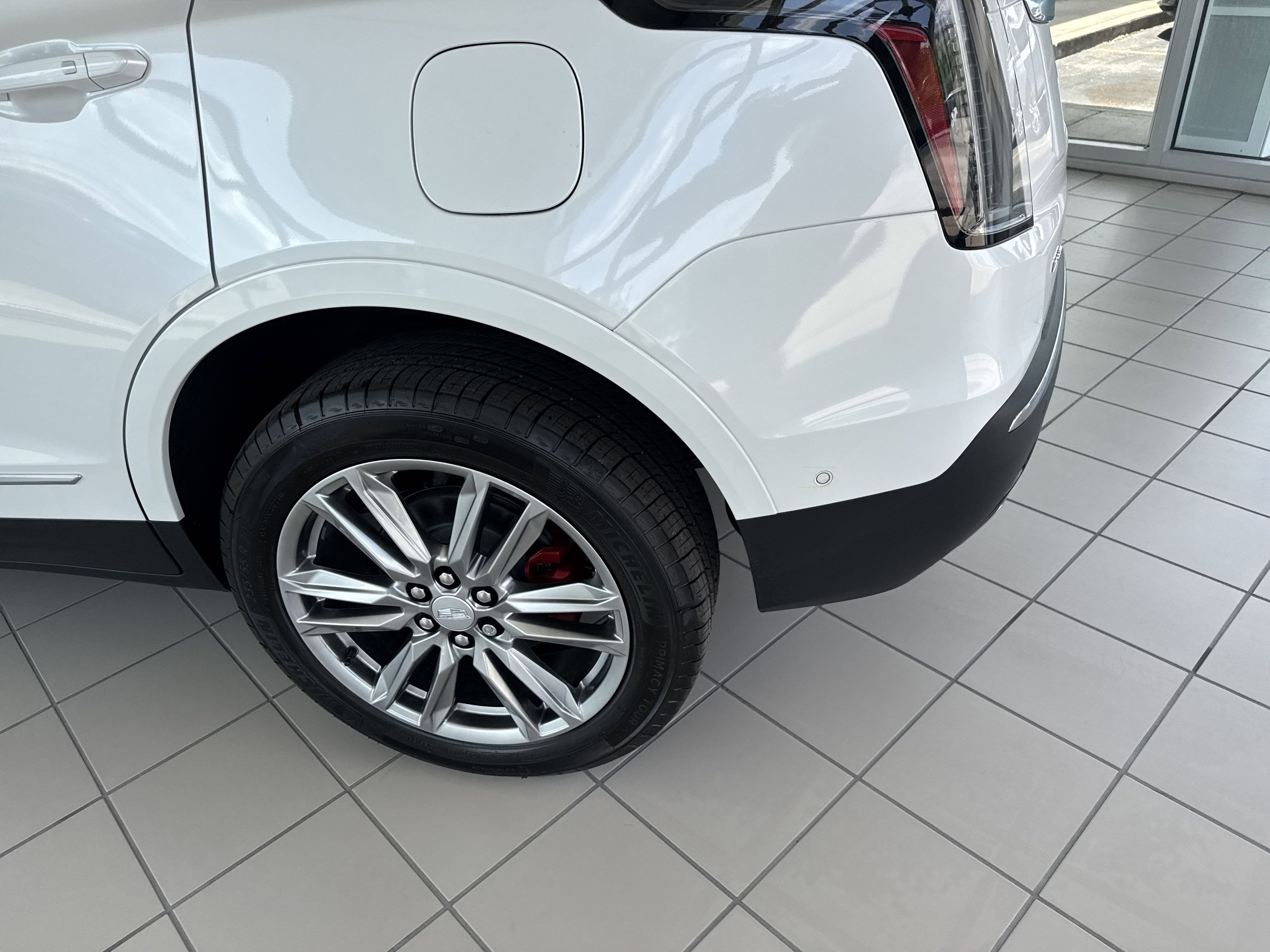 2025 Cadillac XT5 Sport