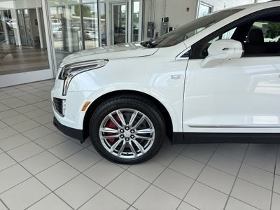 2025 Cadillac XT5 Sport