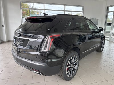 2025 Cadillac XT5 Sport