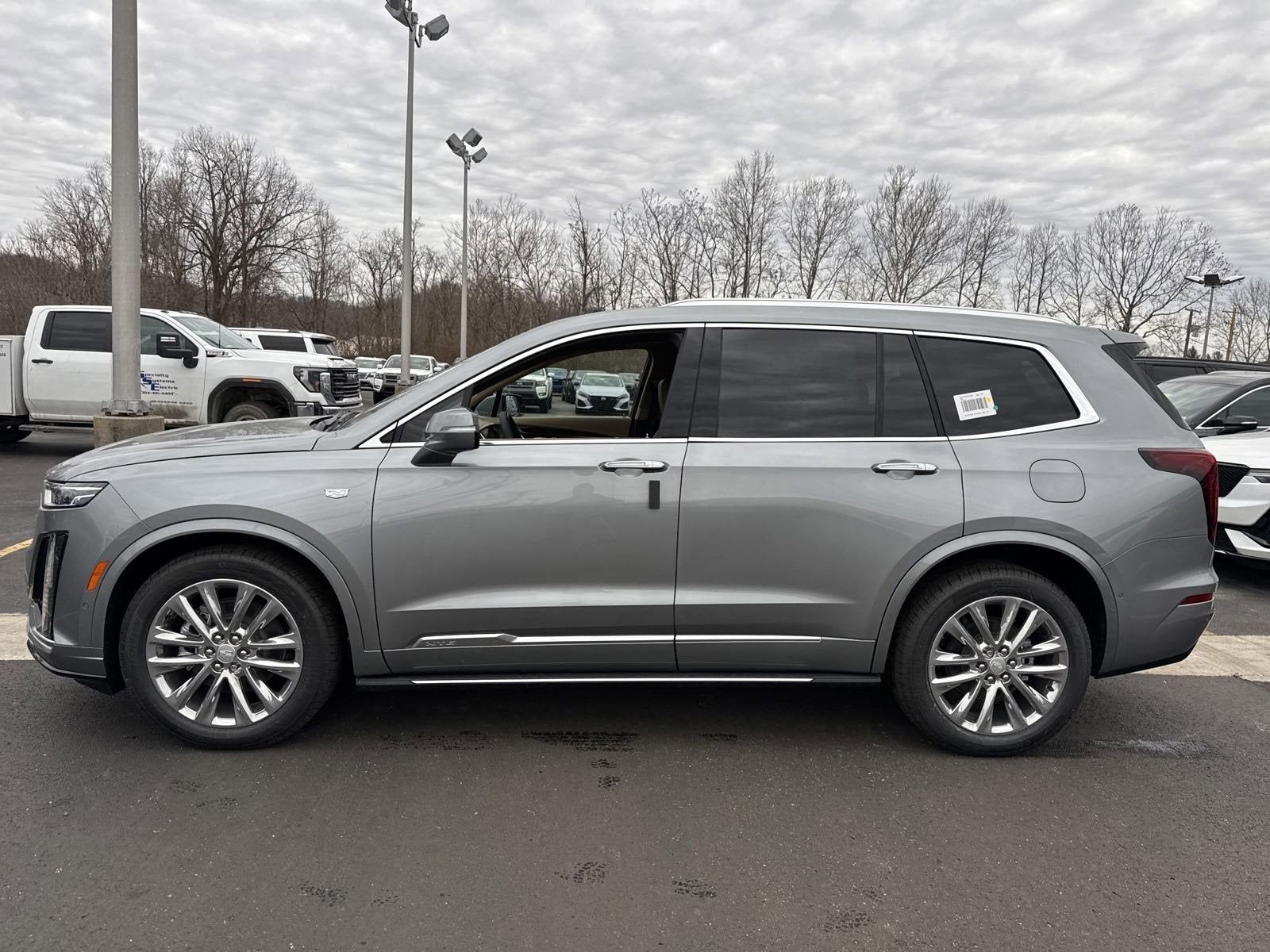 2025 Cadillac XT6 Premium Luxury