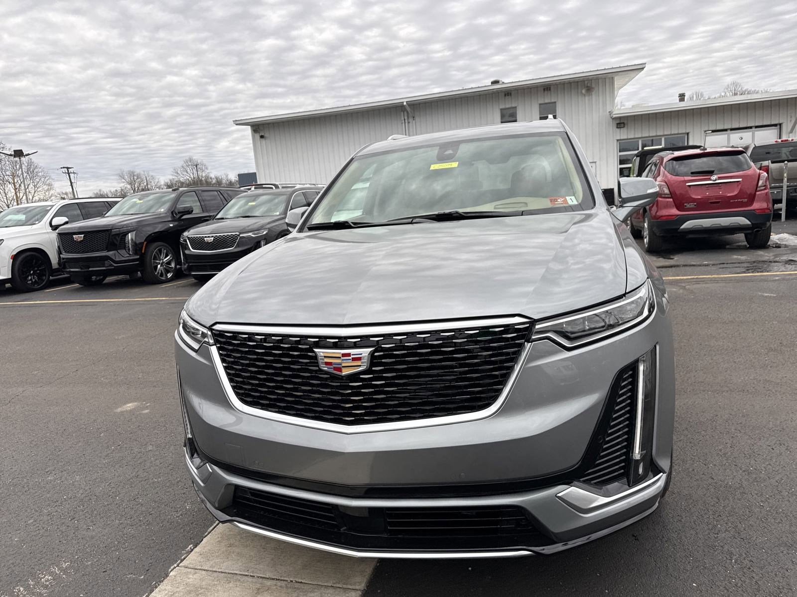 2025 Cadillac XT6 Premium Luxury