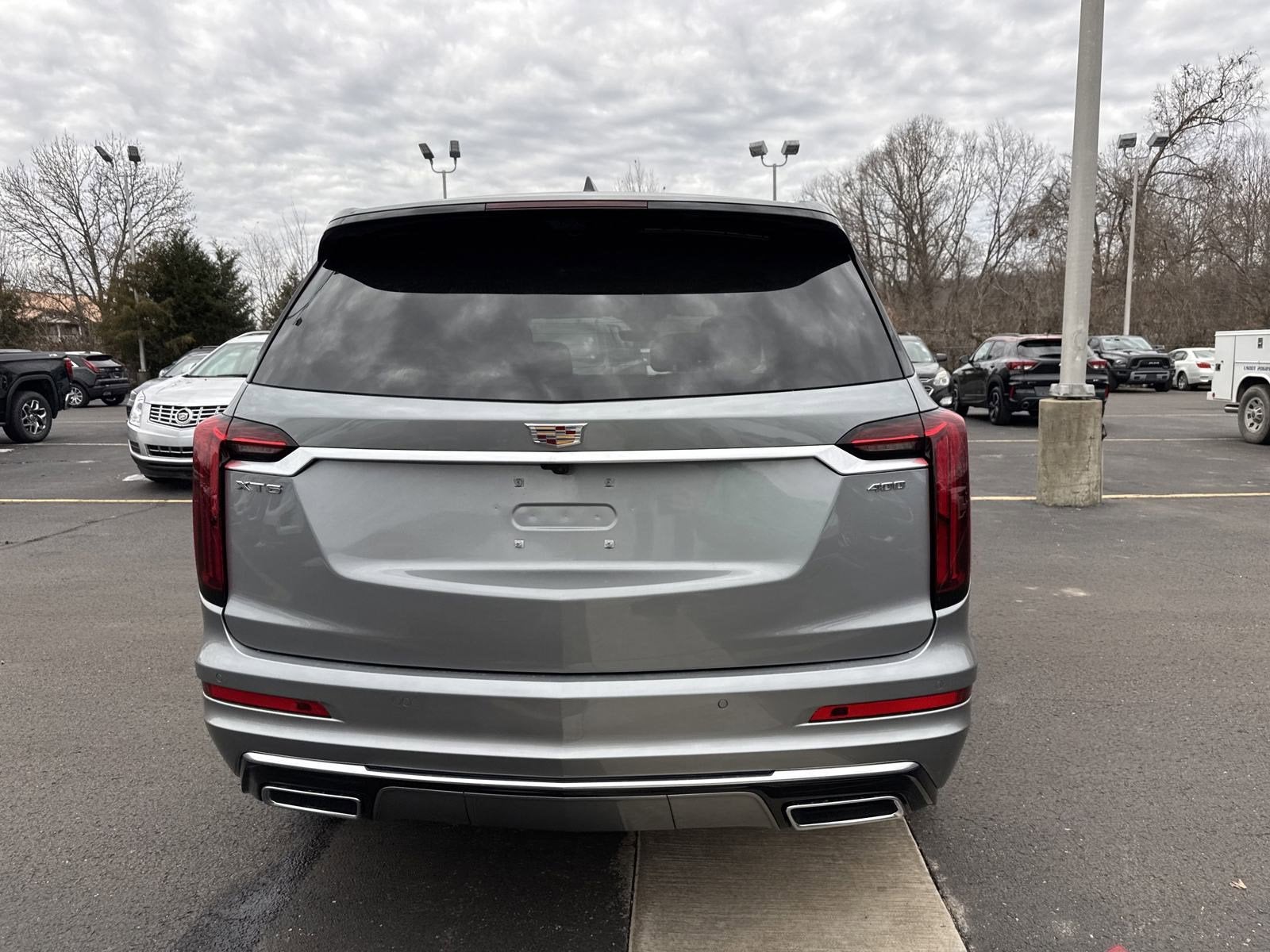 2025 Cadillac XT6 Premium Luxury