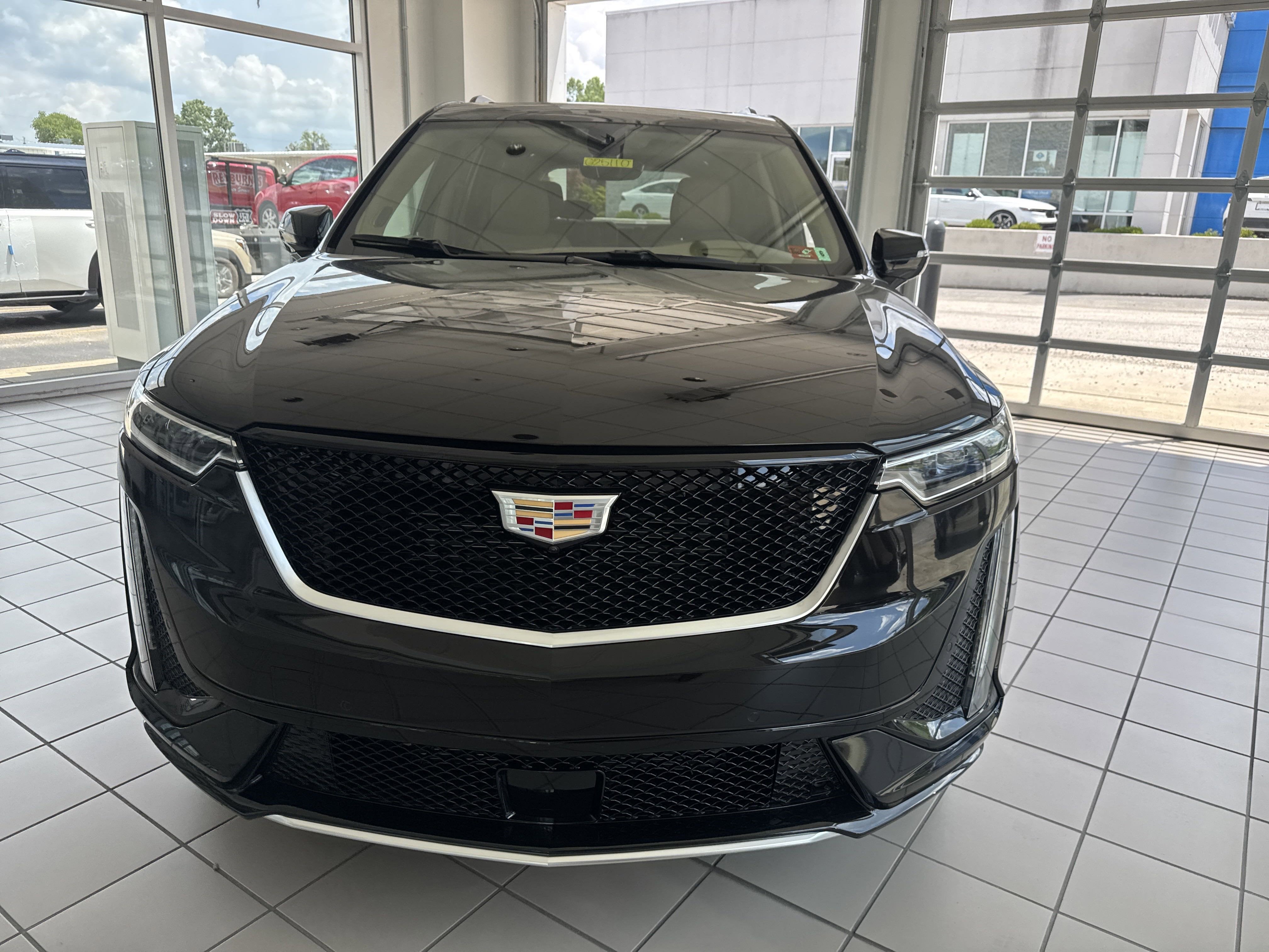 2025 Cadillac XT6 Sport
