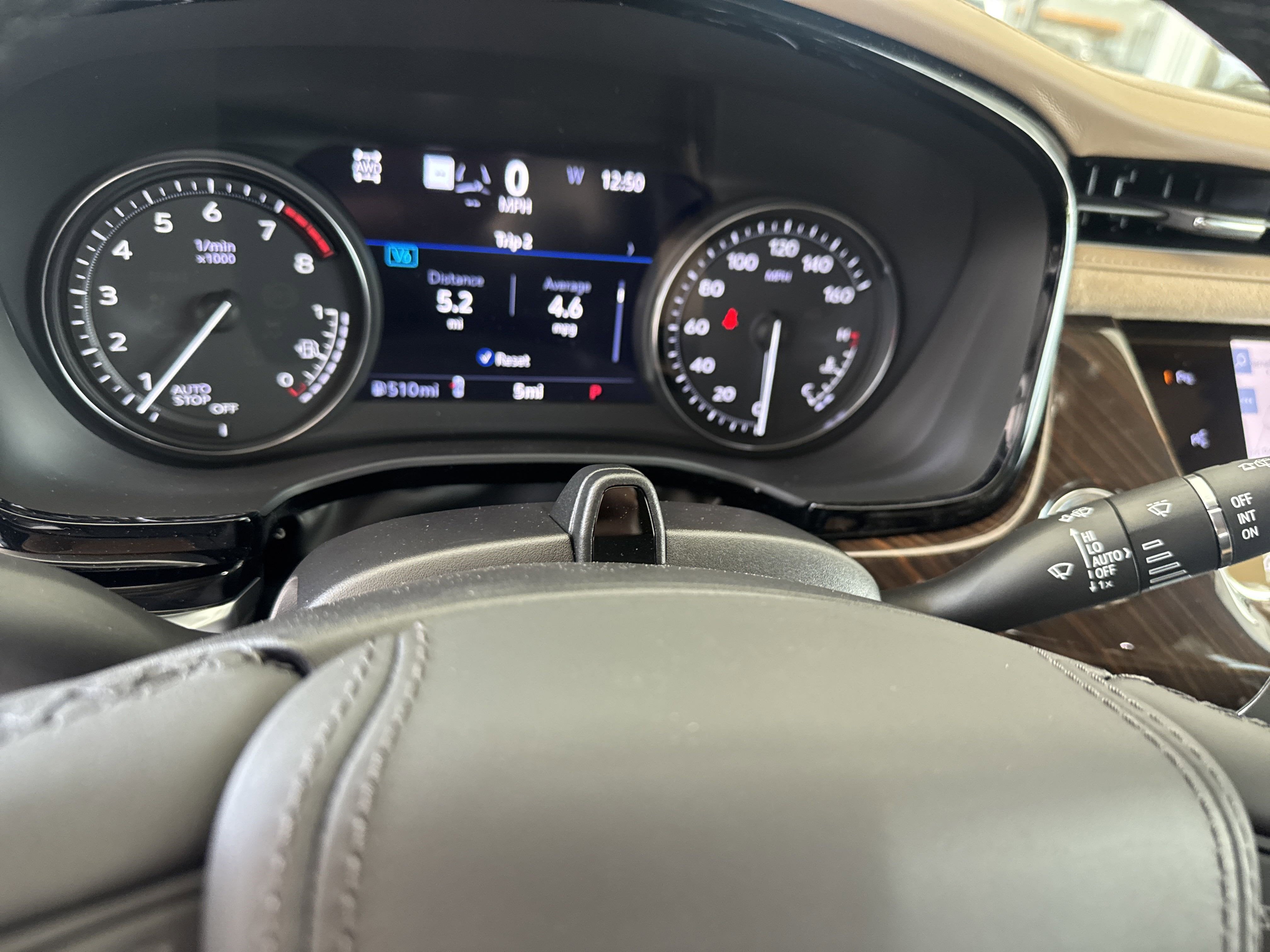 2025 Cadillac XT6 Sport