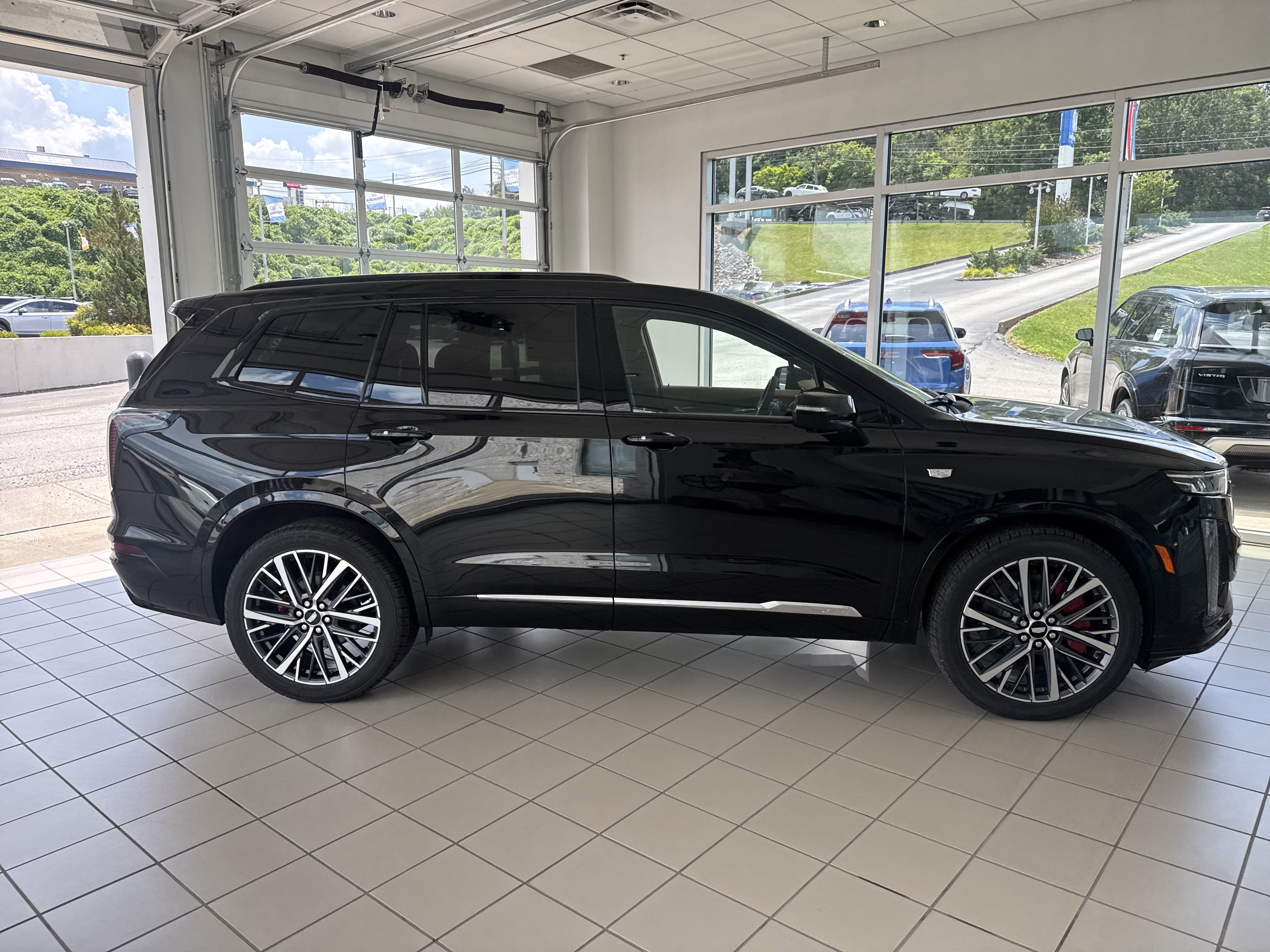 2025 Cadillac XT6 Sport