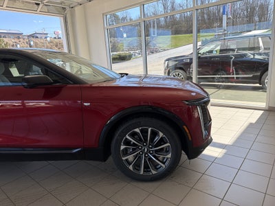 2026 Cadillac LYRIQ Sport