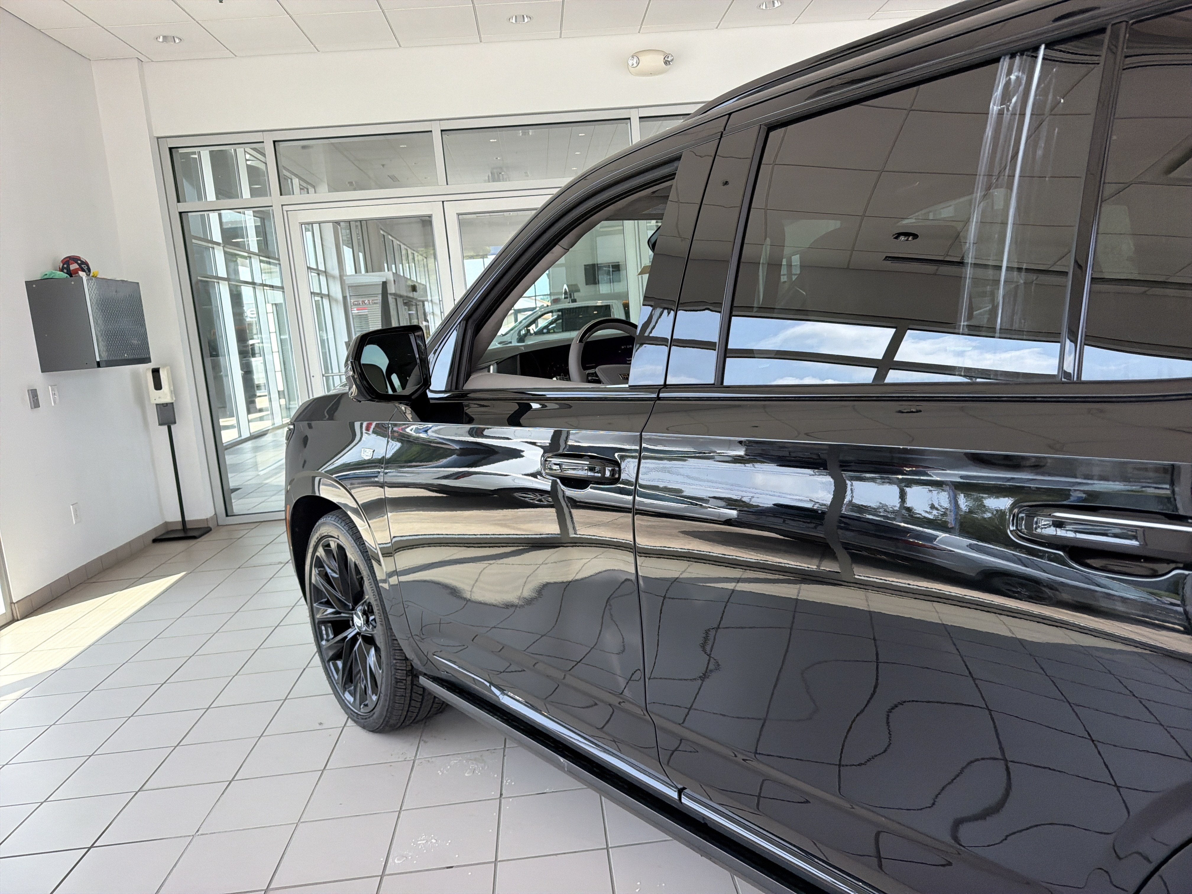 2026 Cadillac Escalade Platinum Sport