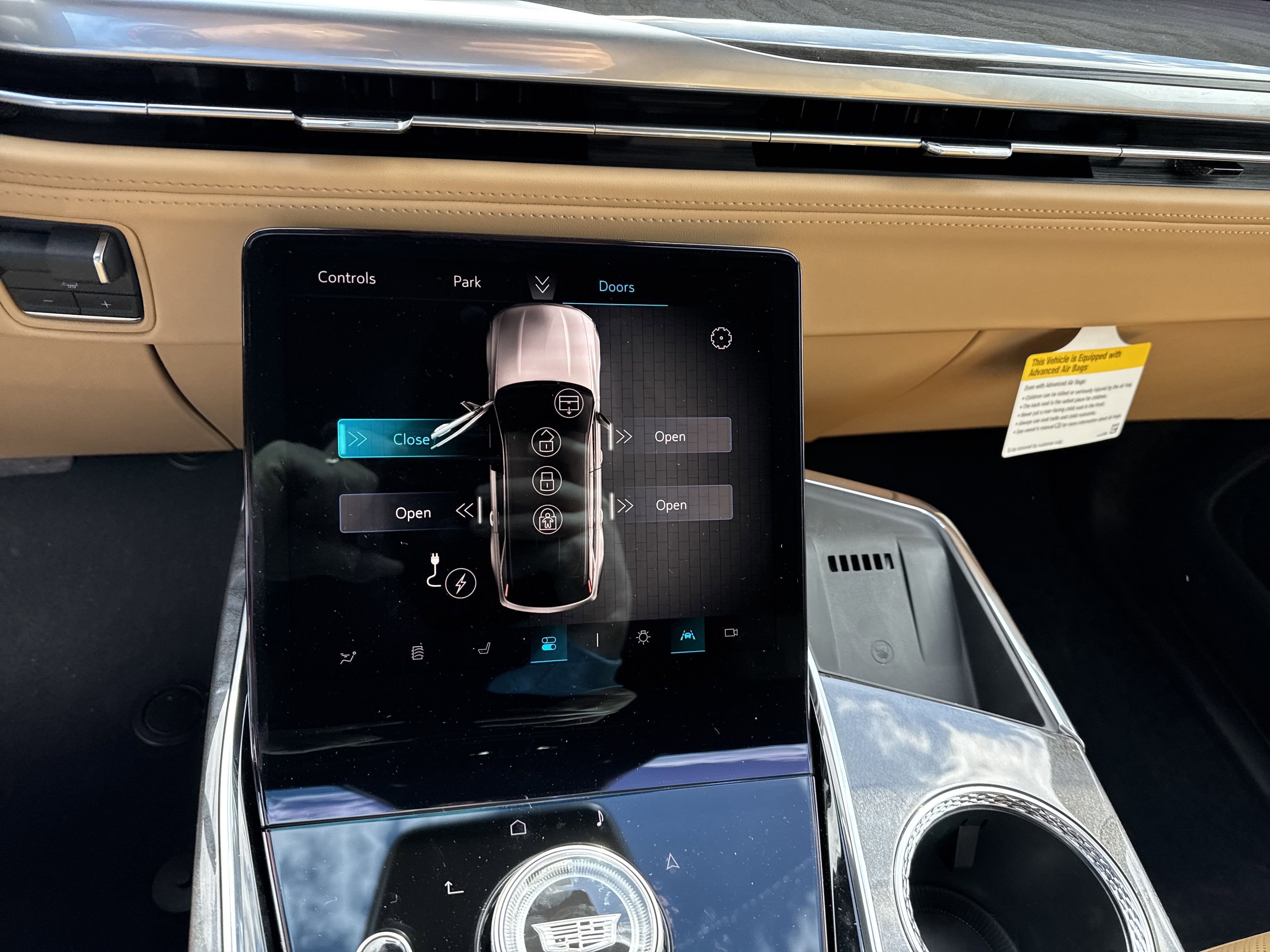 2025 Cadillac ESCALADE IQ Sport 2