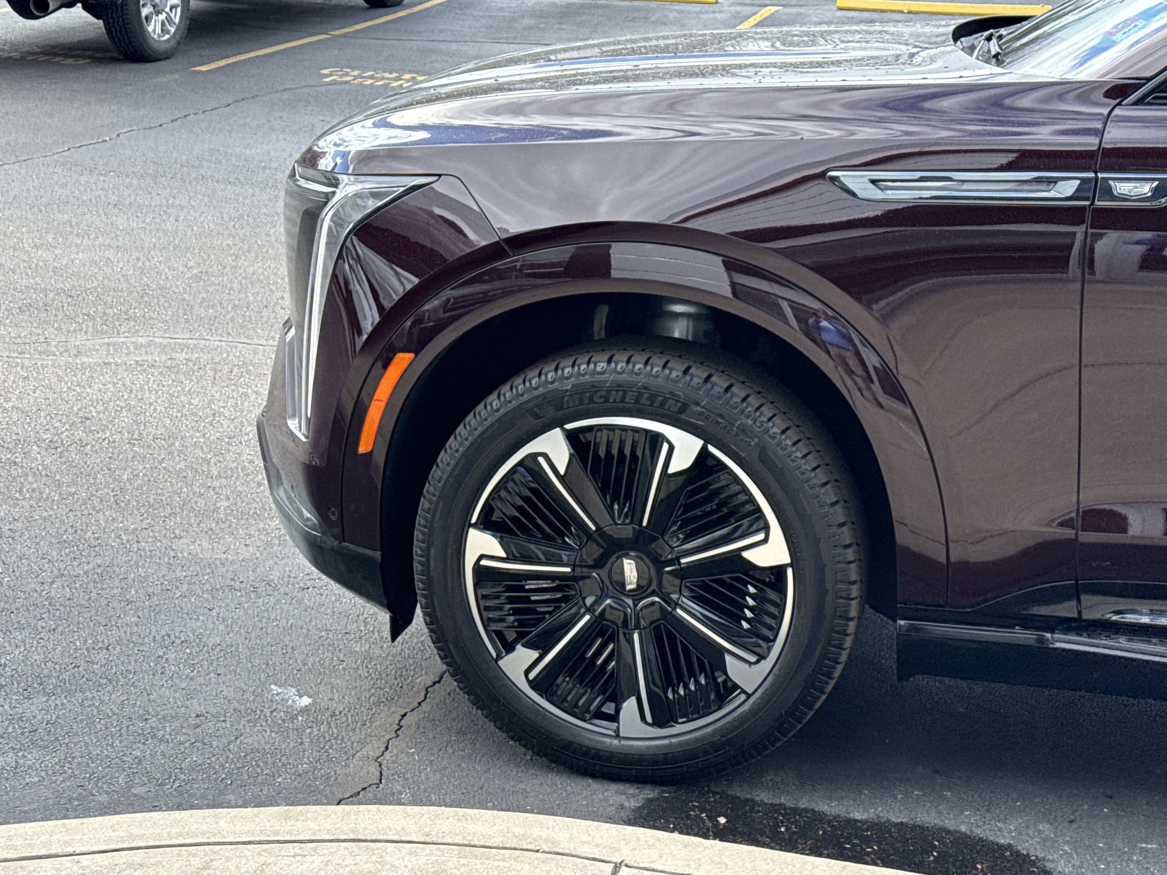 2025 Cadillac ESCALADE IQ Sport 2