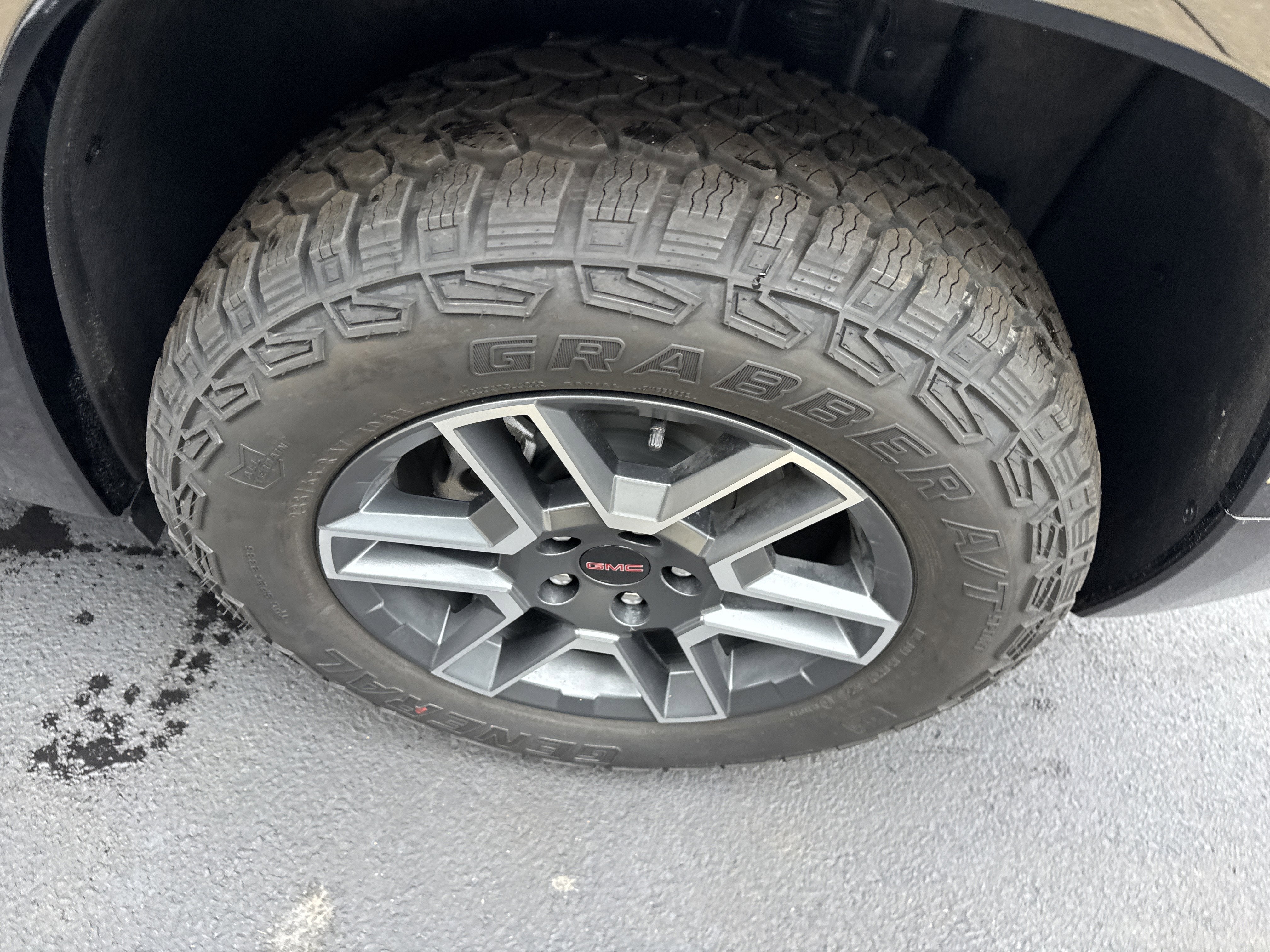 2026 GMC Terrain AT4