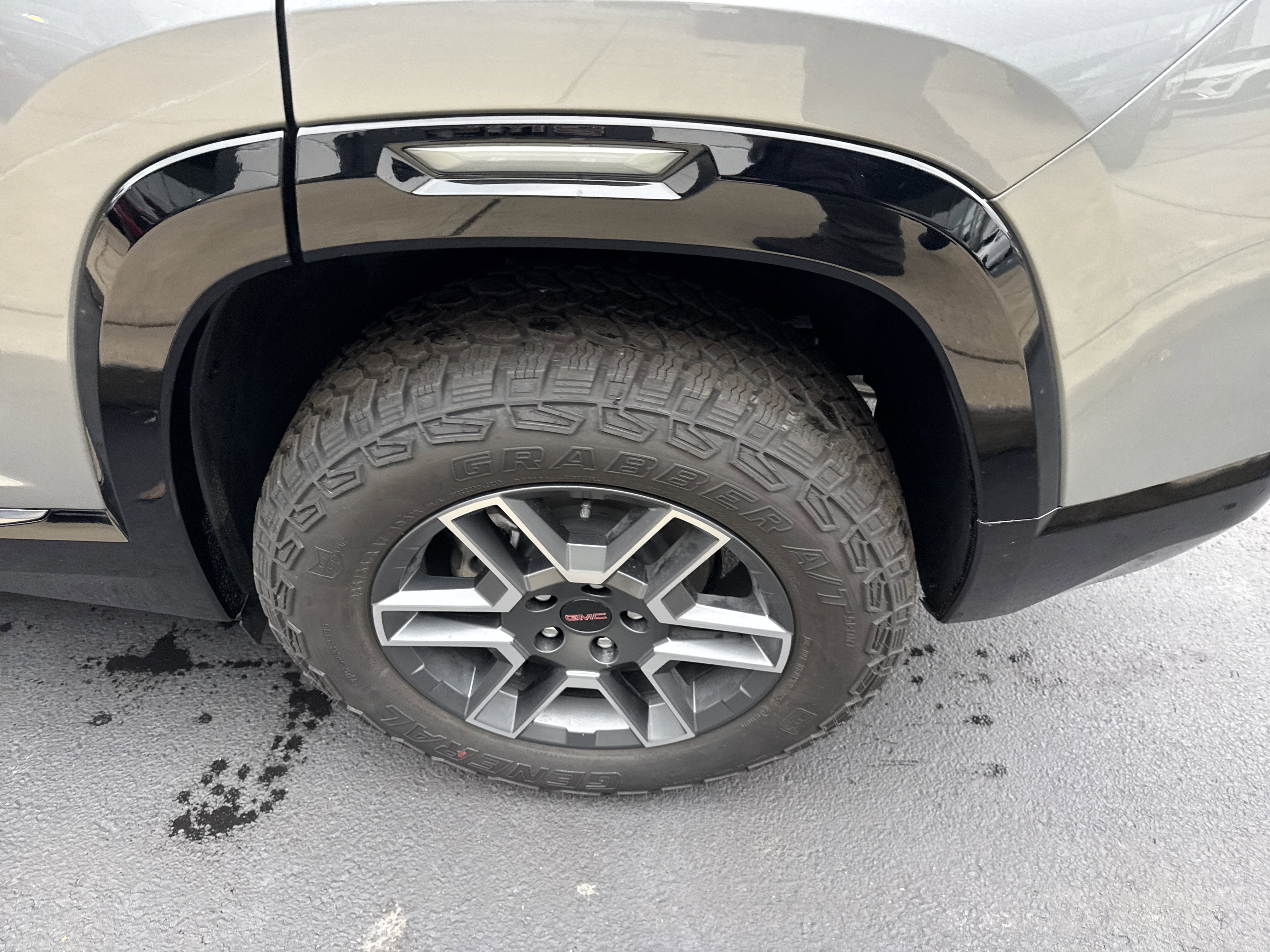 2026 GMC Terrain AT4