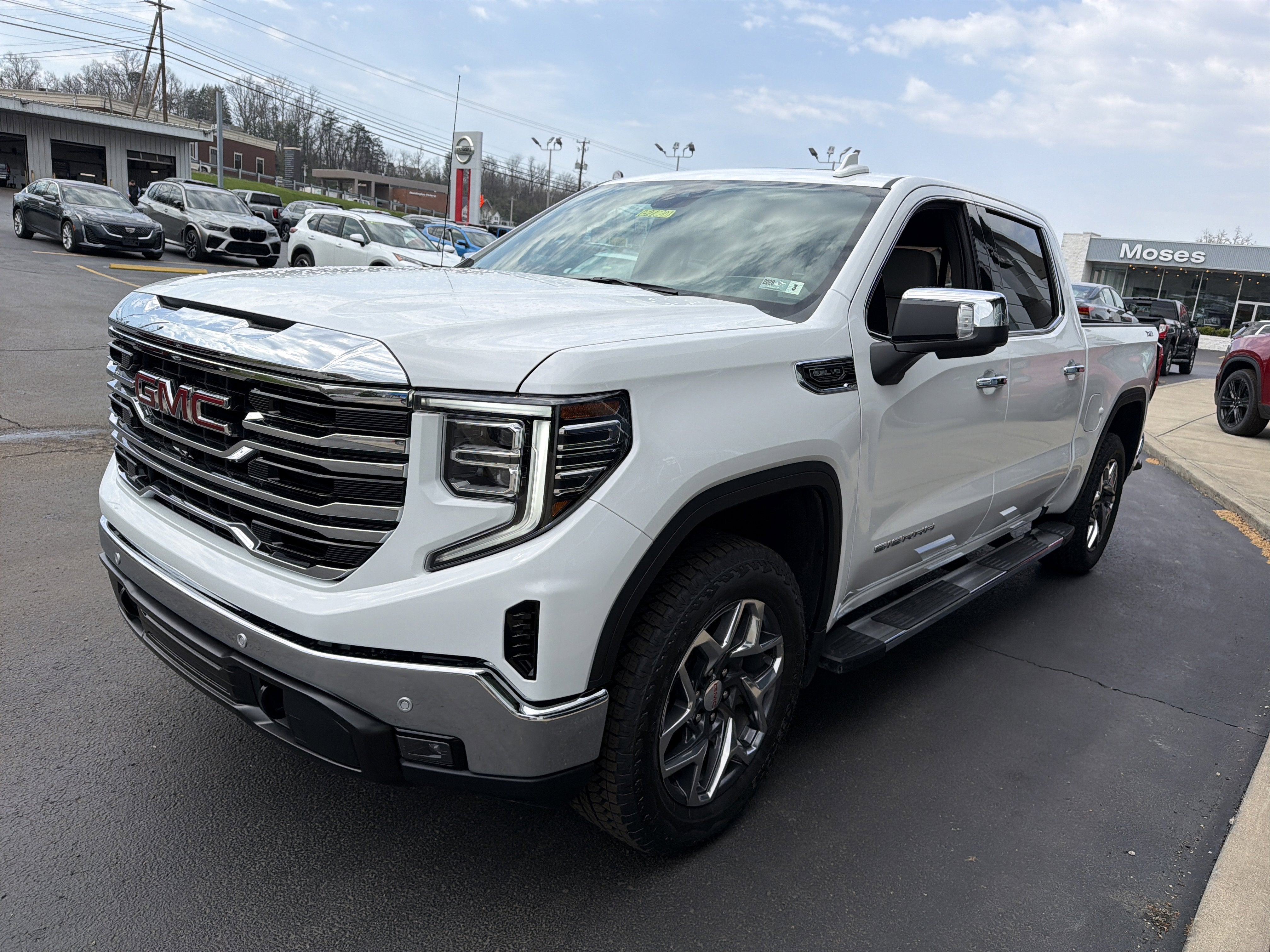 2026 GMC Sierra 1500 SLT