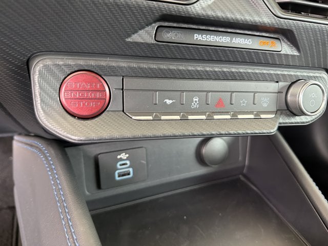 2025 Ford Mustang Dark Horse