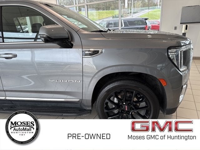 2022 GMC Yukon XL SLT