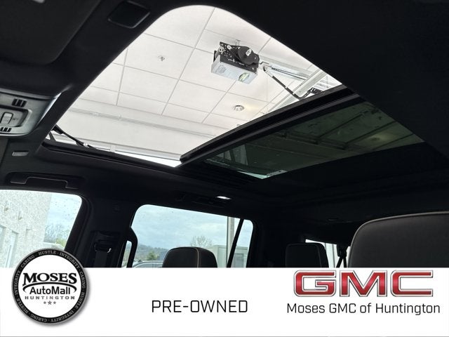 2022 GMC Yukon XL SLT