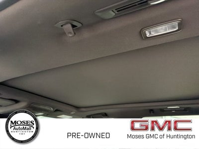 2023 GMC Yukon XL SLT