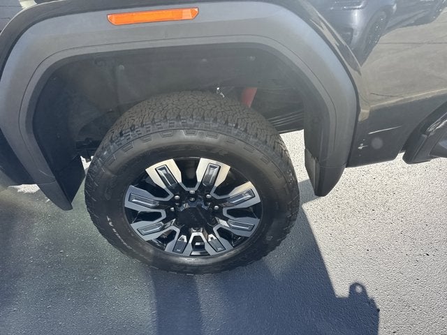 2025 GMC Sierra 2500HD Denali