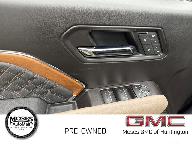 2025 GMC Canyon 4WD Denali