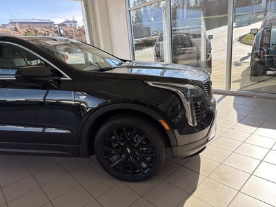 2023 Cadillac XT4 AWD Luxury