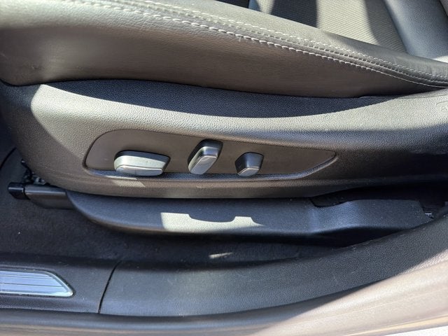 2025 Cadillac XT5 AWD Premium Luxury