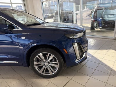 2025 Cadillac XT6 AWD Premium Luxury