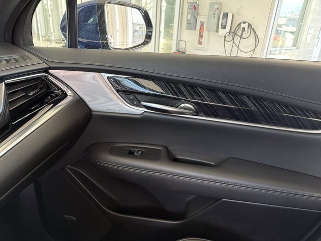 2025 Cadillac XT6 AWD Premium Luxury