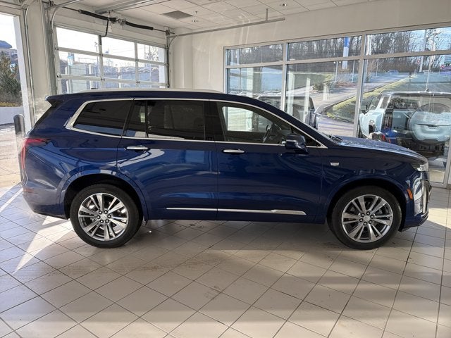 2025 Cadillac XT6 AWD Premium Luxury