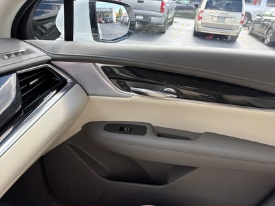 2024 Cadillac XT6 AWD Premium Luxury