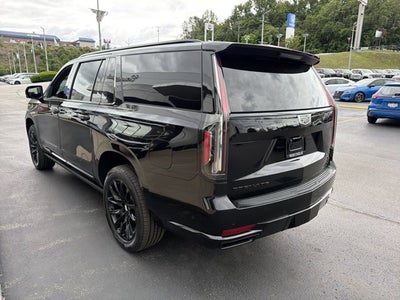 2023 Cadillac Escalade ESV 4WD Sport Platinum