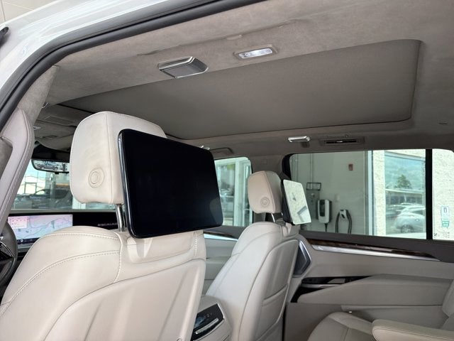2025 Cadillac Escalade ESV 4WD Sport Platinum